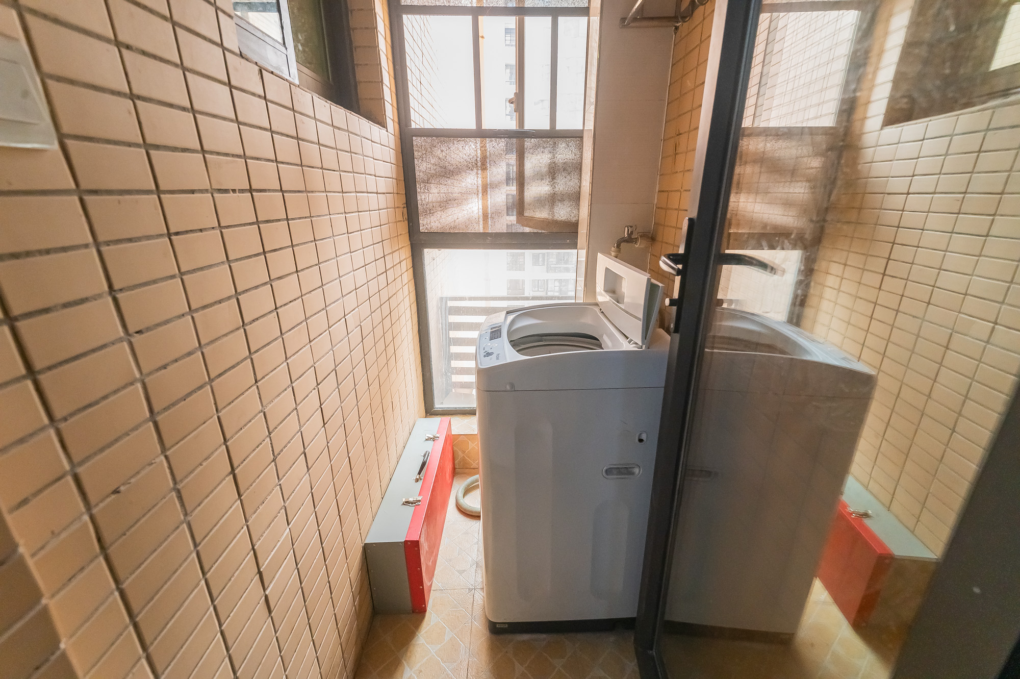 深业睿城 3室2厅1卫 56.8万 深业睿城 3室2厅1卫 56.8万厨房