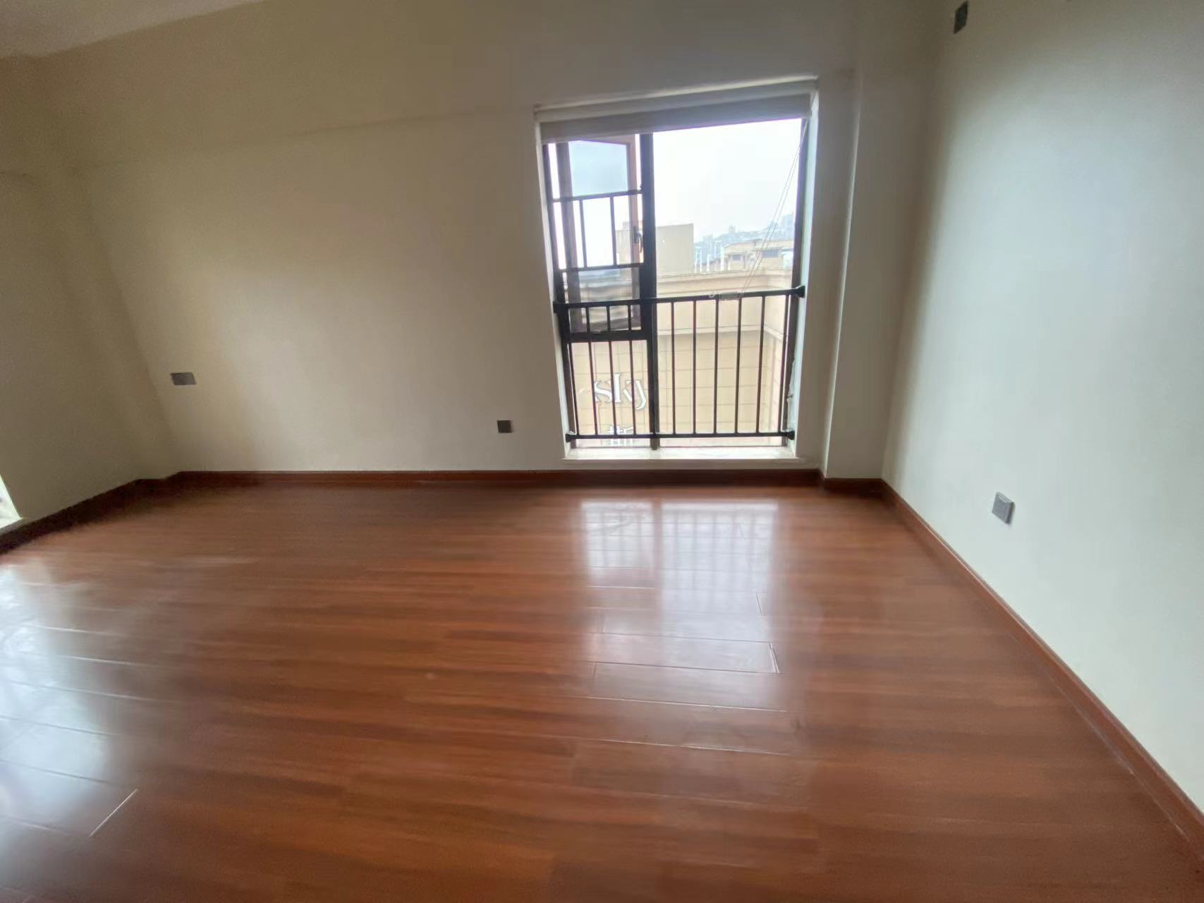 山语云栖  2室2厅1卫    2300.0元/月 山语云栖  2室2厅1卫    2300.0元/月室内图