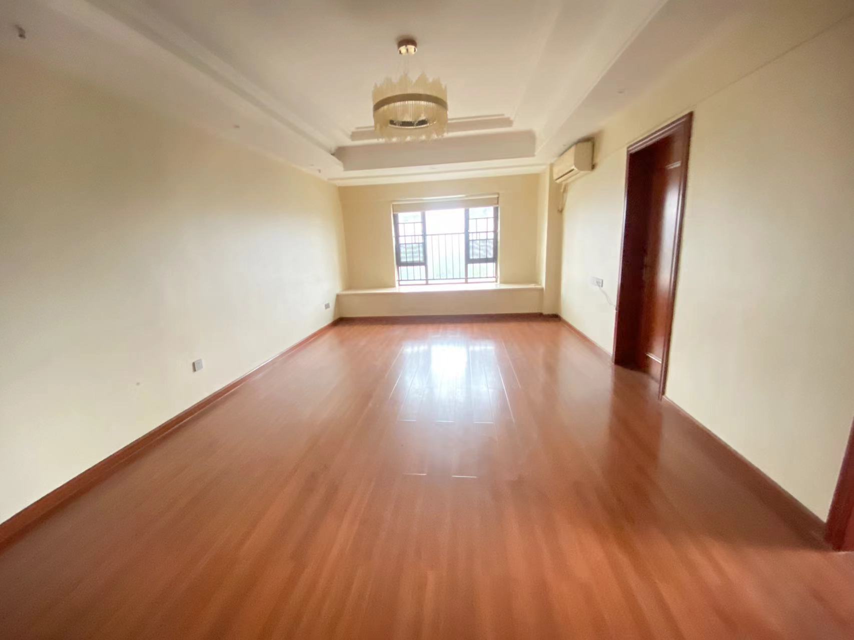 山语云栖  2室2厅1卫    2300.0元/月 山语云栖  2室2厅1卫    2300.0元/月室内图