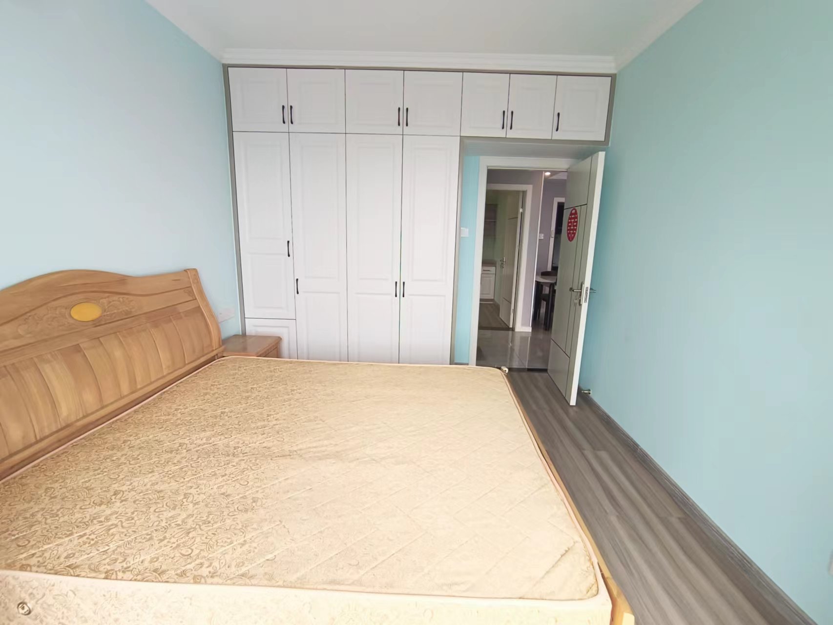 和悦城(蟠龙景苑) 3室2厅1卫 2500.0元/月 和悦城(蟠龙景苑) 3室2厅1卫 2500.0元/月室内图