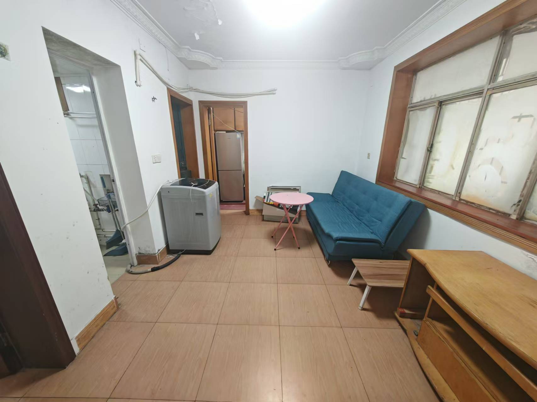 信丰民居 2室1厅1卫 2000.0元/月 信丰民居 2室1厅1卫 2000.0元/月室内图