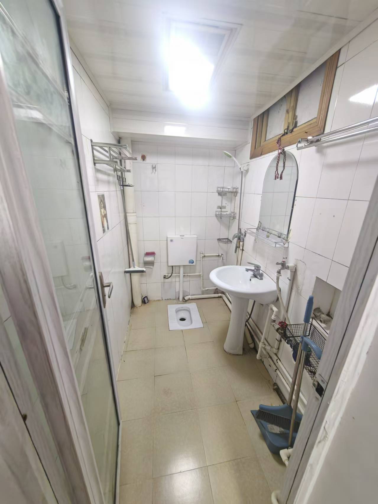 信丰民居 2室1厅1卫 2000.0元/月 信丰民居 2室1厅1卫 2000.0元/月室内图