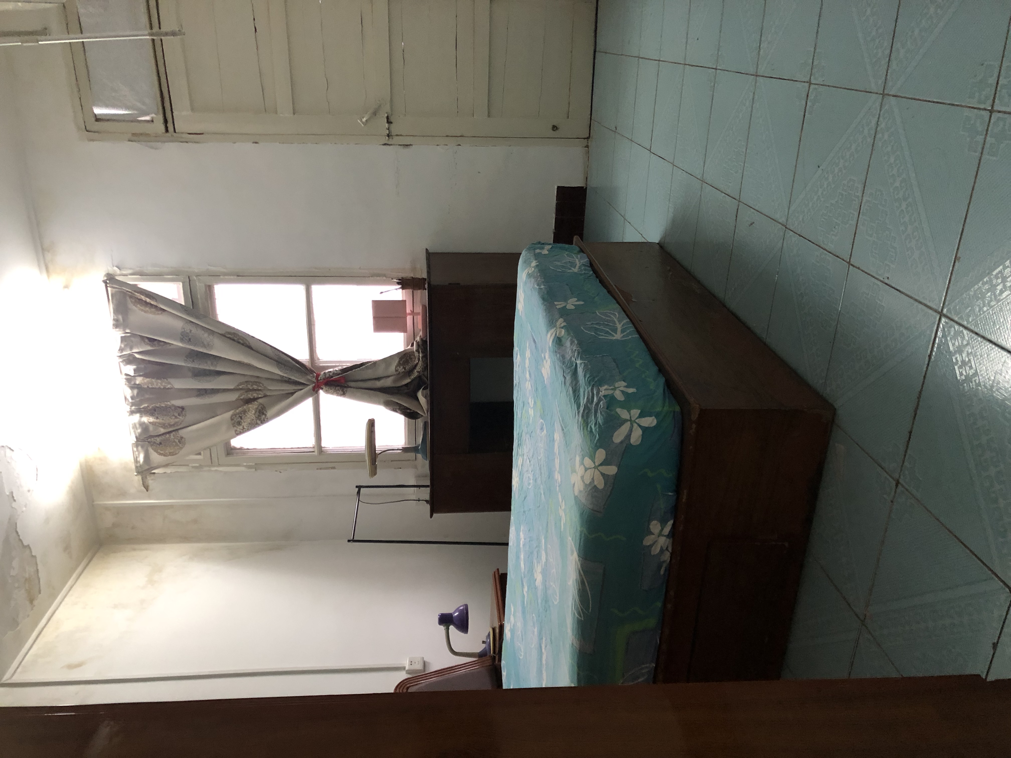 南华大学南校北门家属区 1室1厅1卫 700.0元/月 南华大学南校北门家属区 1室1厅1卫 700.0元/月室内图