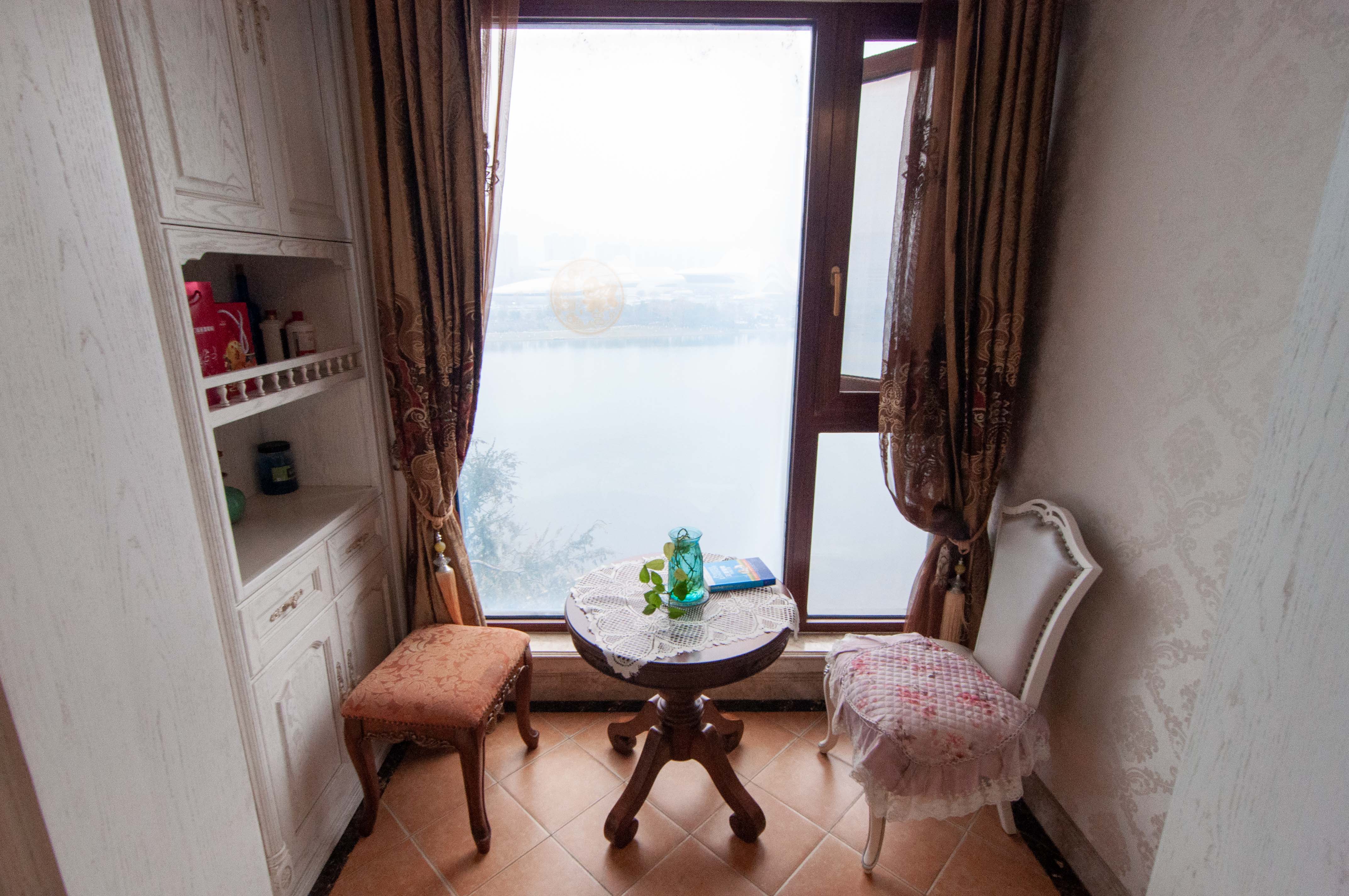 金茂梅溪湖  4室2厅2卫    350.0万 金茂梅溪湖  4室2厅2卫    350.0万其他