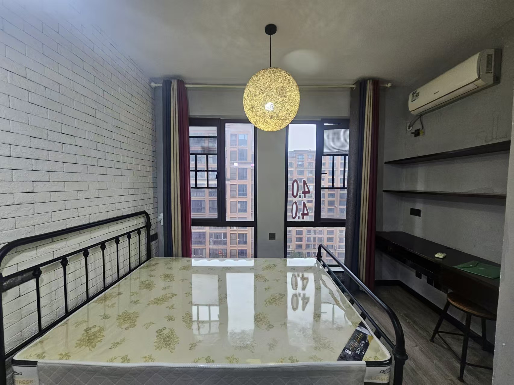 鑫远和城(一、二期) 1室1厅1卫 1300.0元/月 鑫远和城(一、二期) 1室1厅1卫 1300.0元/月室内图