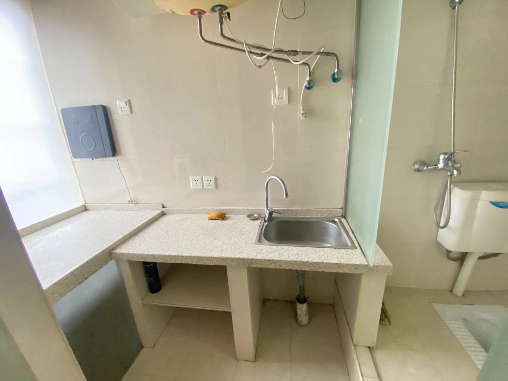 金路小区(杨柳村罗家冲) 1室1厅1卫 900.0元/月 金路小区(杨柳村罗家冲) 1室1厅1卫 900.0元/月室内图