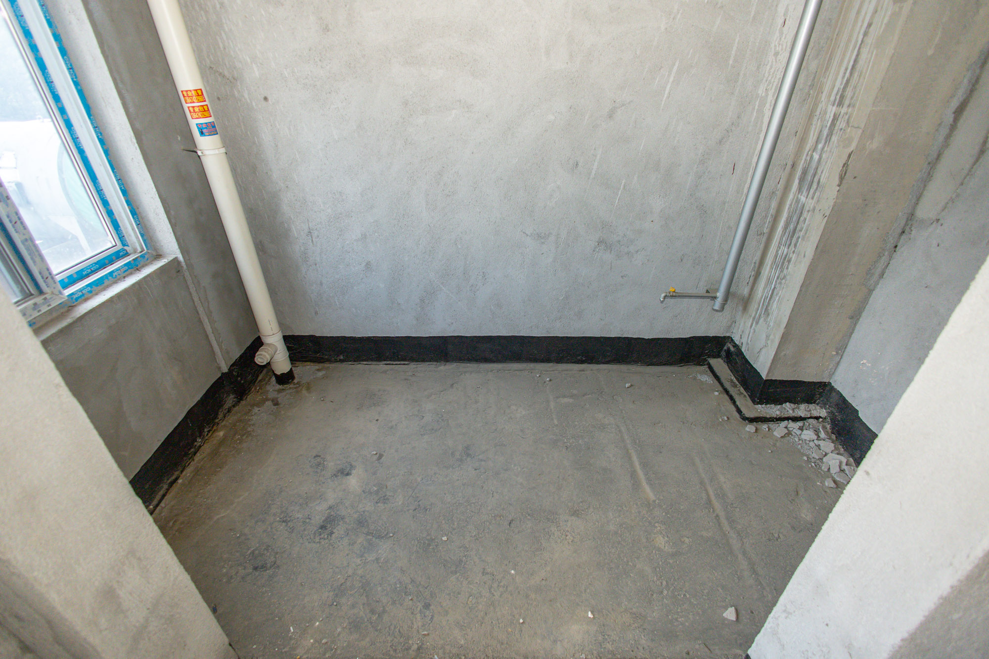 楚天世纪城西苑  1室2厅2卫    99.0万 楚天世纪城西苑  1室2厅2卫    99.0万厨房