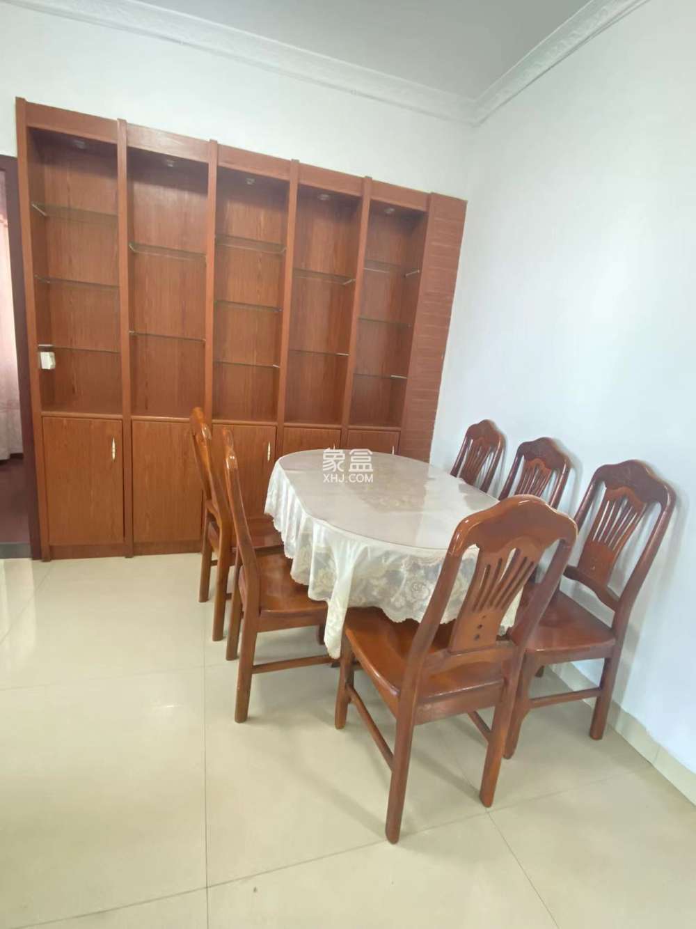 进步亚泰  2室2厅1卫    1600.0元/月 进步亚泰  2室2厅1卫    1600.0元/月室内图