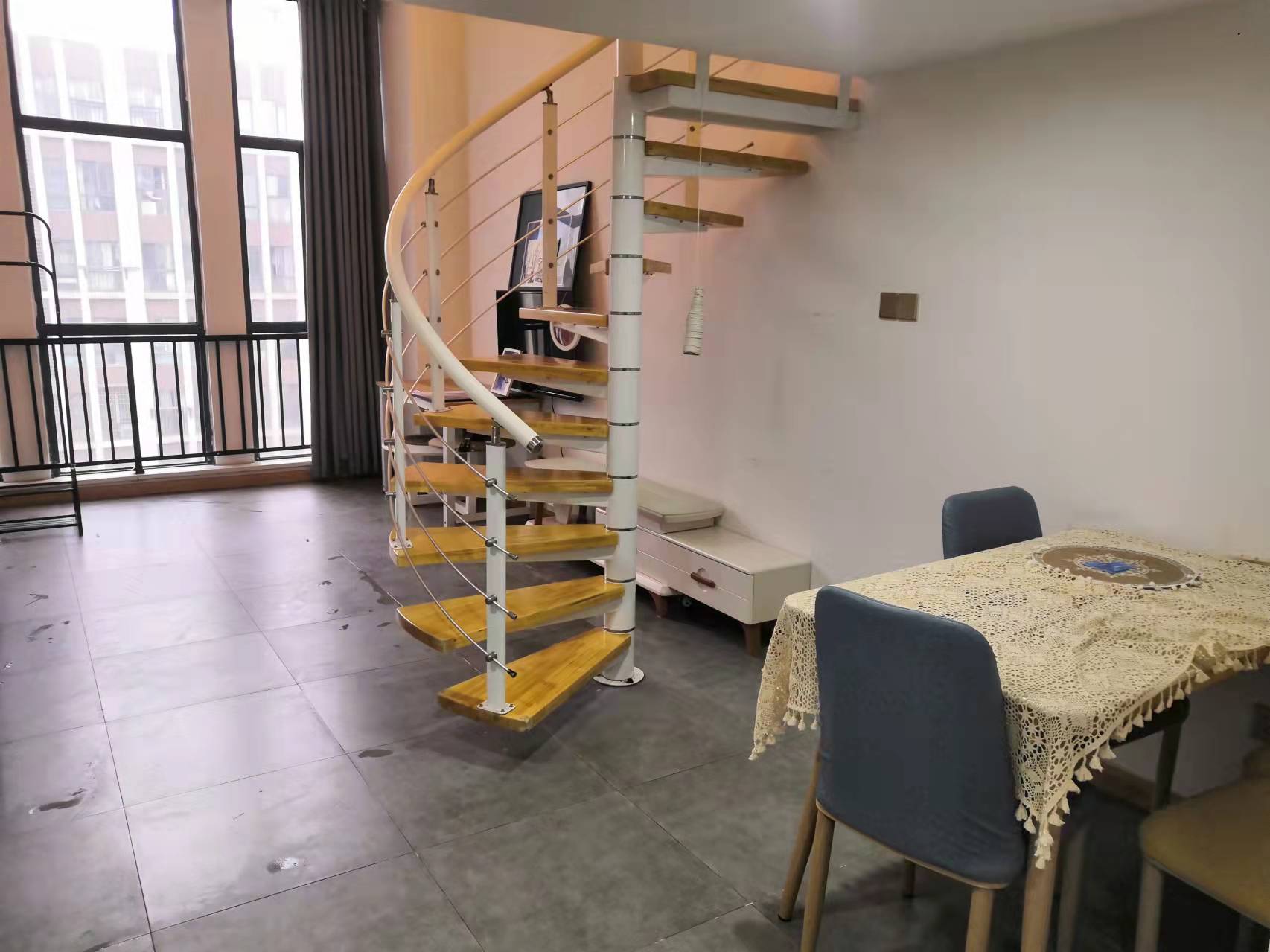 中建芙蓉嘉苑 1室1厅1卫 1700.0元/月 中建芙蓉嘉苑 1室1厅1卫 1700.0元/月室内图