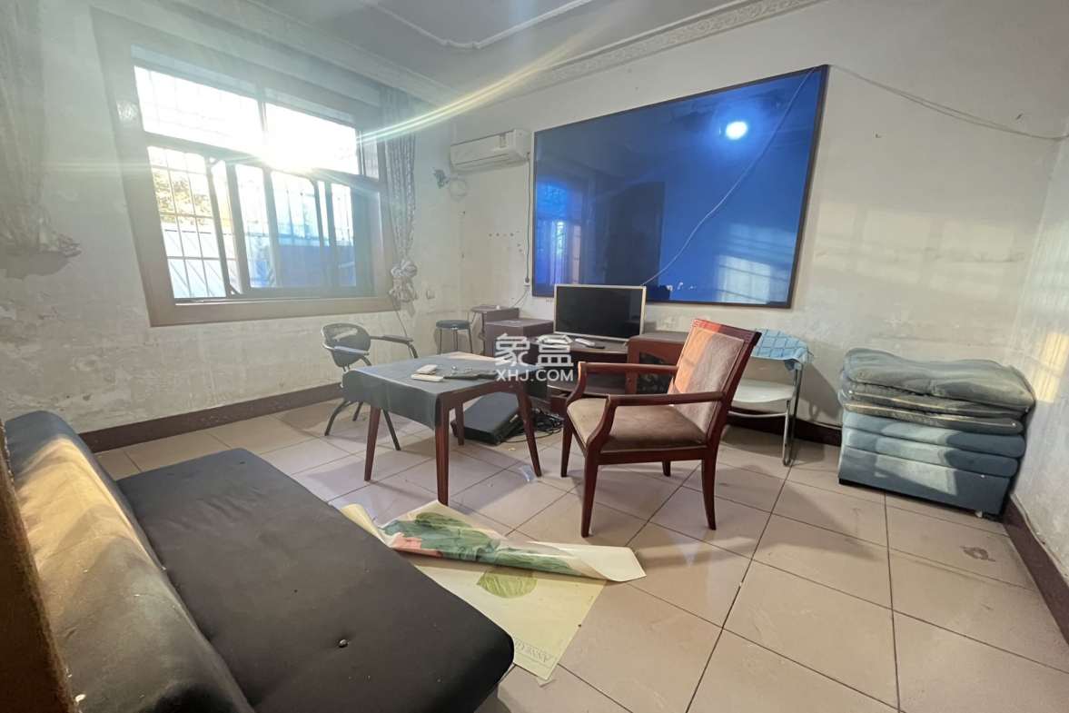 宝塔山私房散盘 1室1厅1卫 1200.0元/月 宝塔山私房散盘 1室1厅1卫 1200.0元/月室内图