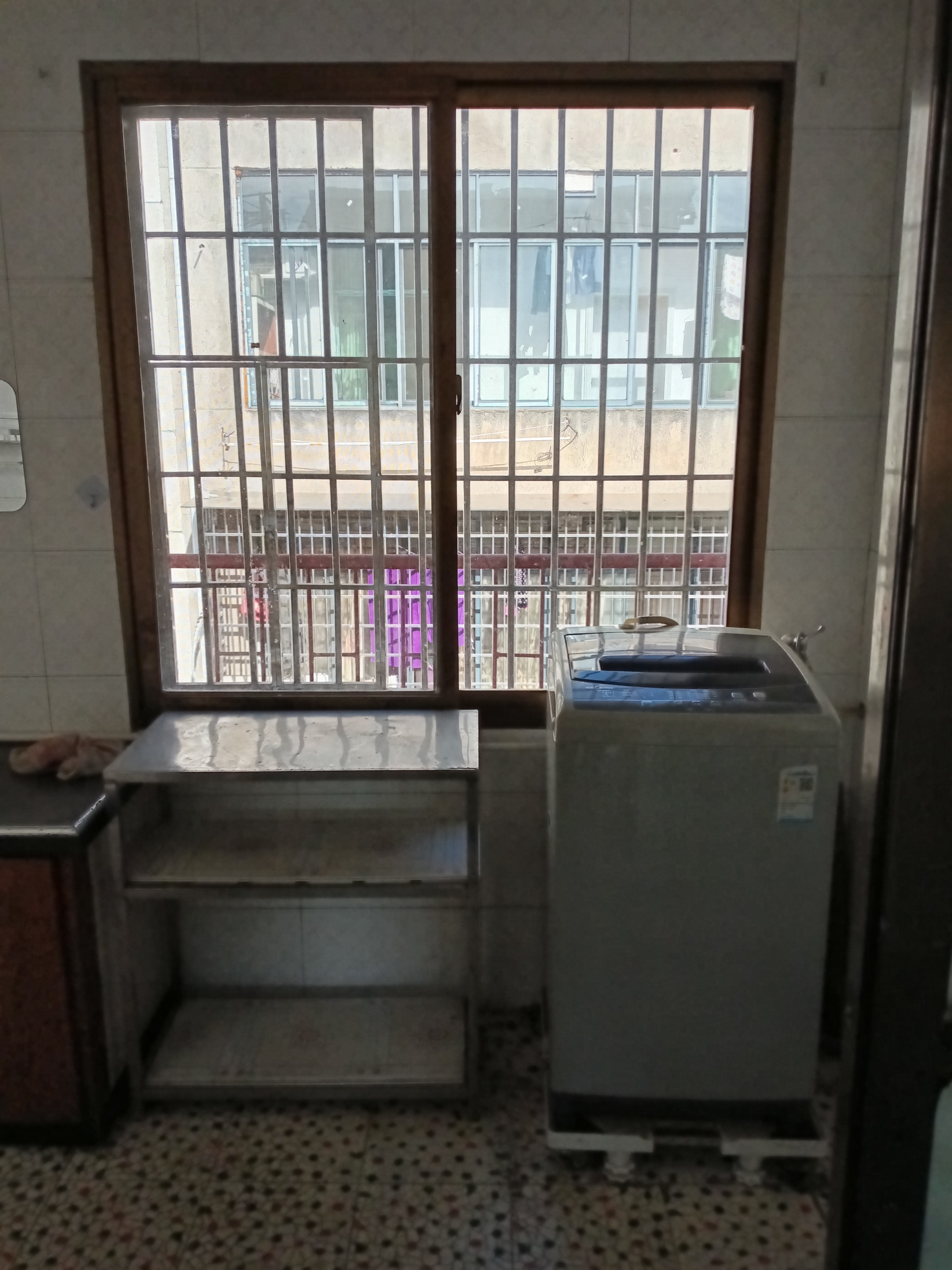 娄星区散盘  2室1厅1卫    650.0元/月室内图