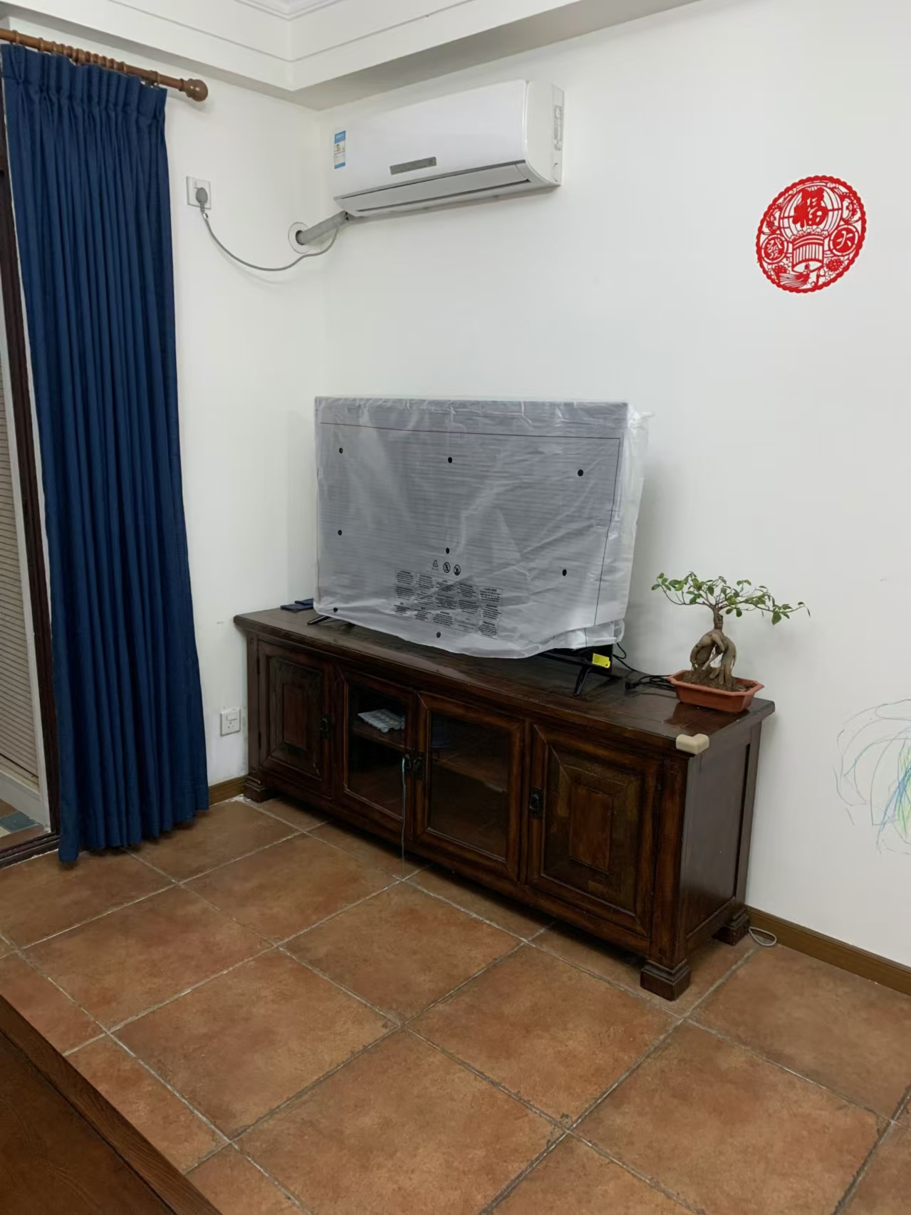 奥林匹克花园贡院一期  3室2厅2卫   2500.00元/月室内图