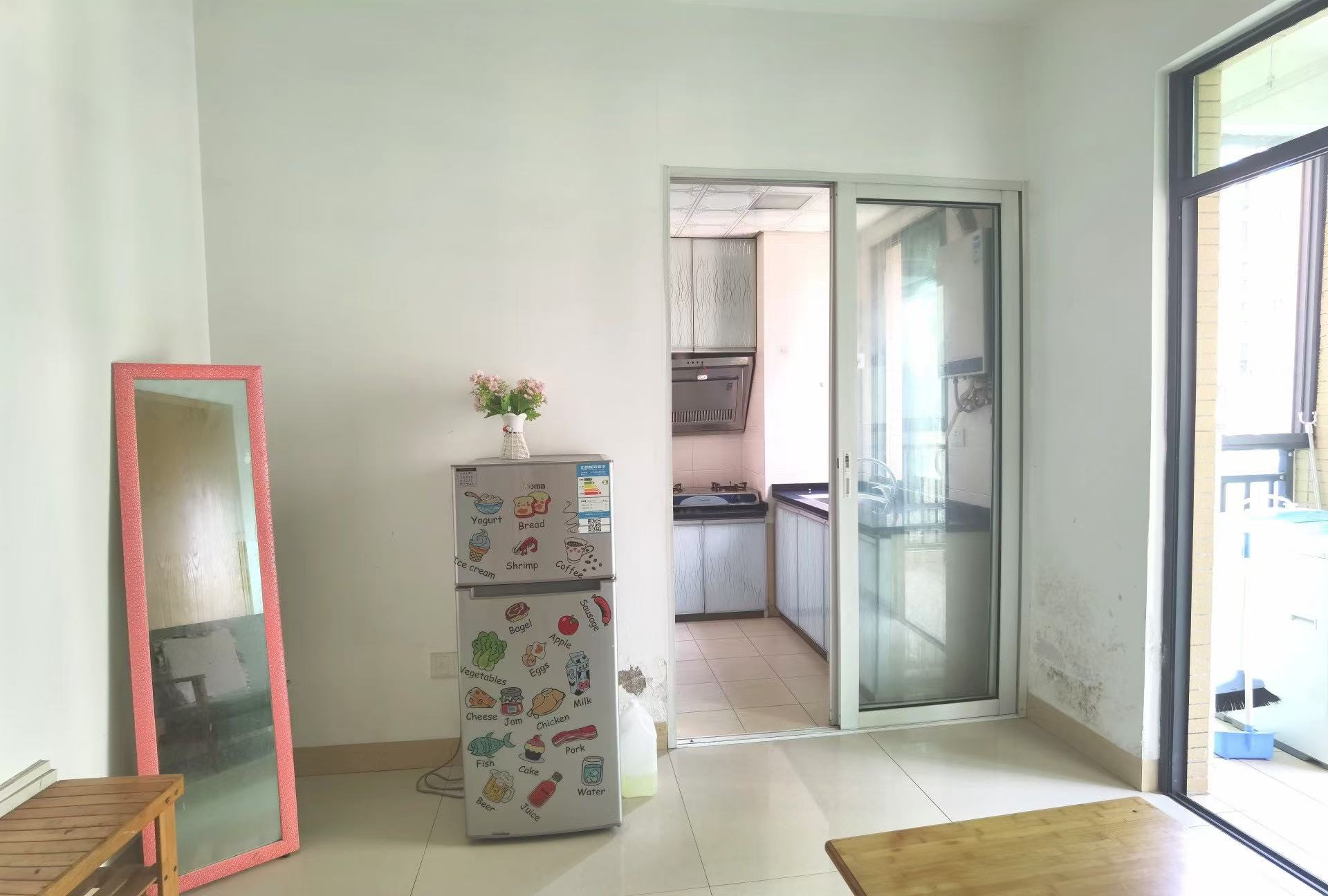 水映豪廷(一,二,三期) 1室1厅1卫 1200.0元/月 水映豪廷(一,二,三期) 1室1厅1卫 1200.0元/月室内图