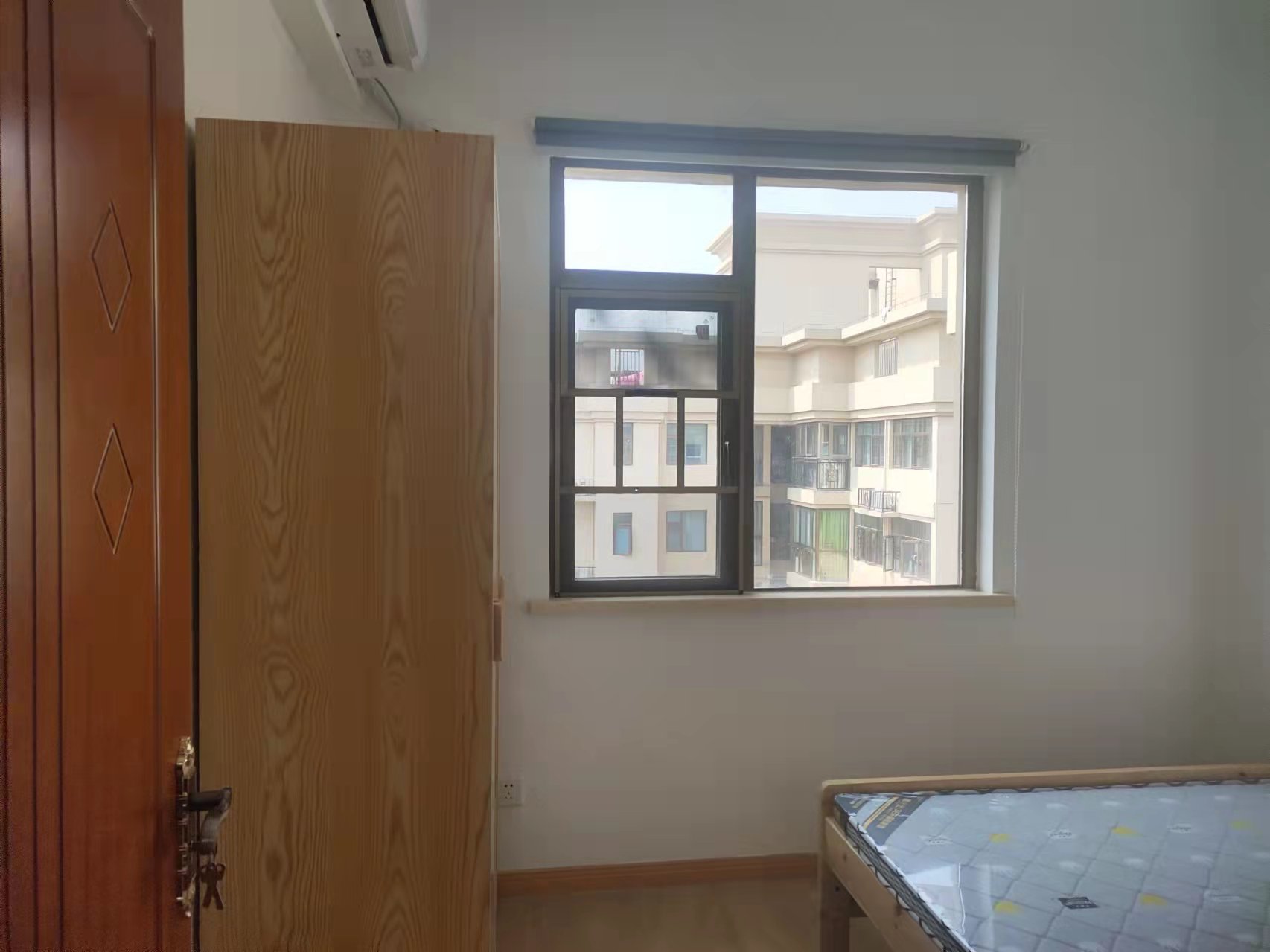 江山帝景哈佛 3室2厅1卫 2000.0元/月 江山帝景哈佛 3室2厅1卫 2000.0元/月室内图