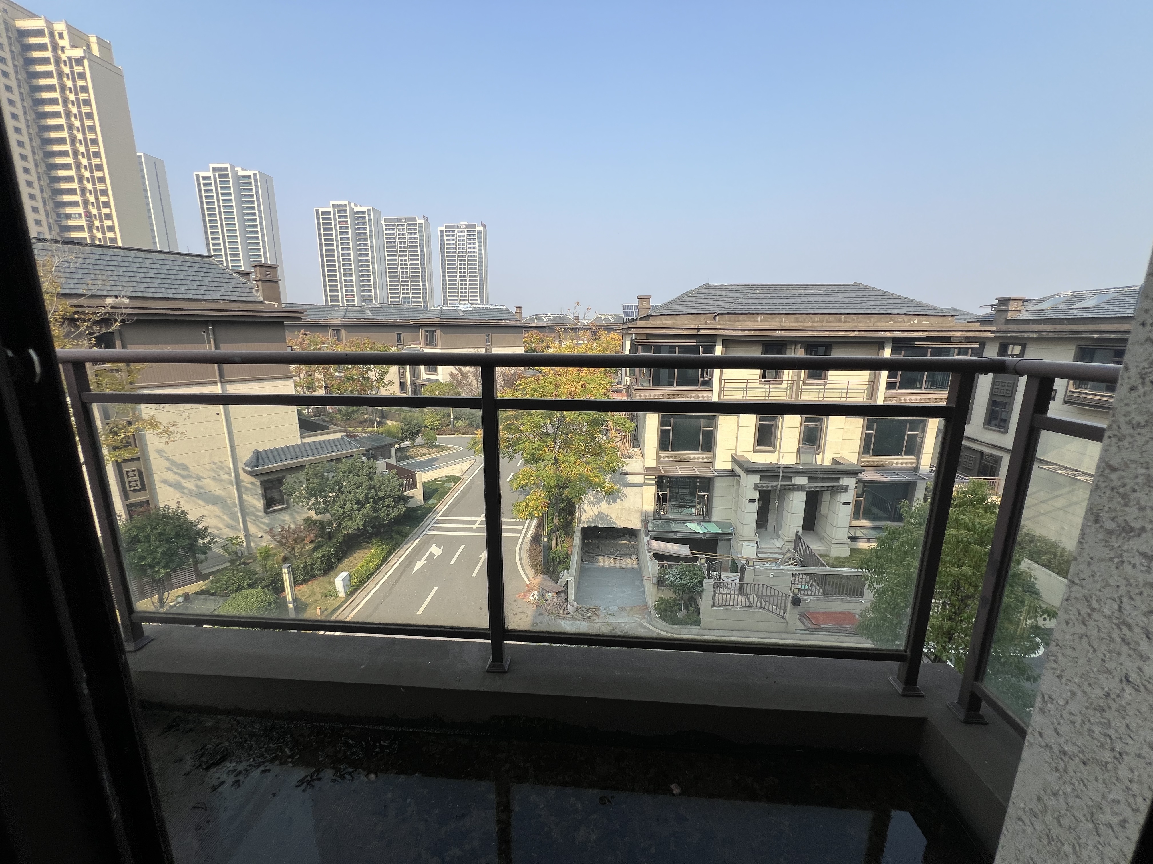 中建昭山印象 4室2厅2卫 100.0万 中建昭山印象 4室2厅2卫 100.0万室内图