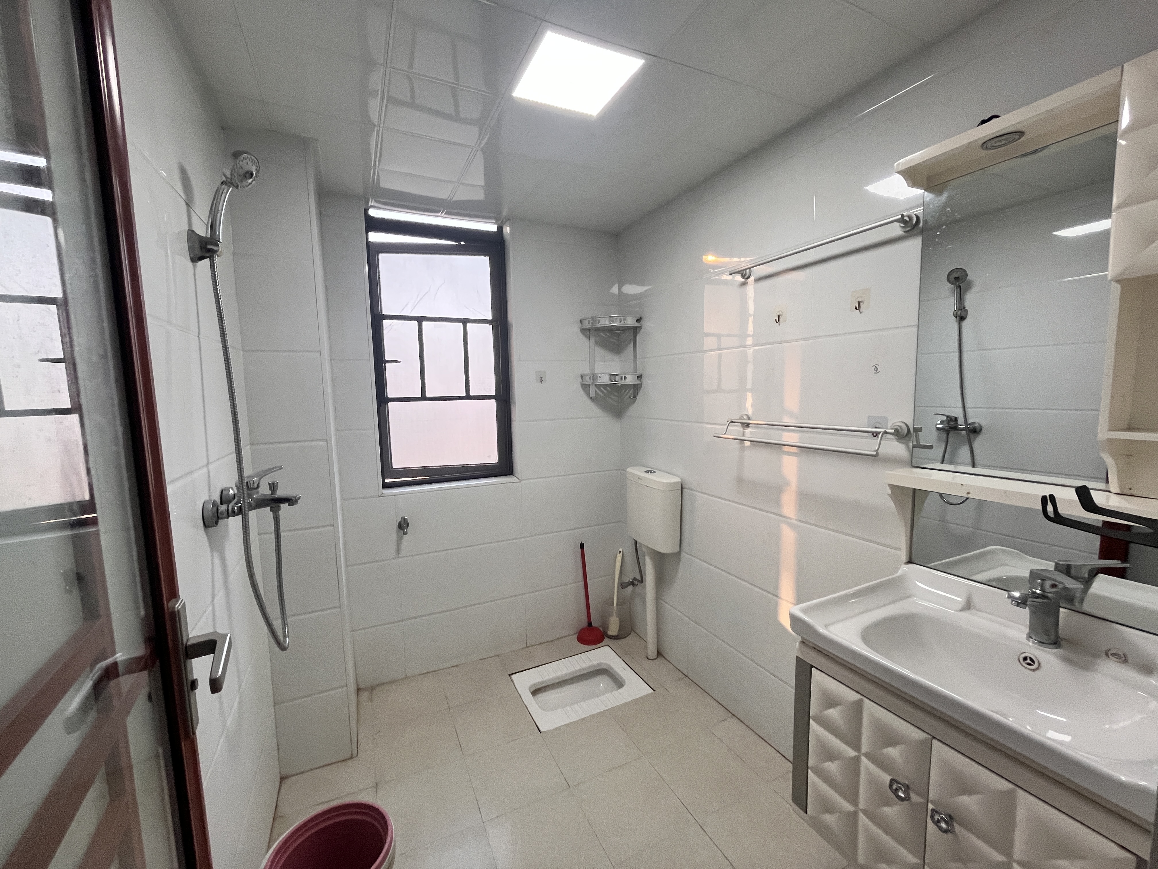 流金岁月-华晨国际 2室1厅1卫 55.0万 流金岁月-华晨国际 2室1厅1卫 55.0万室内图