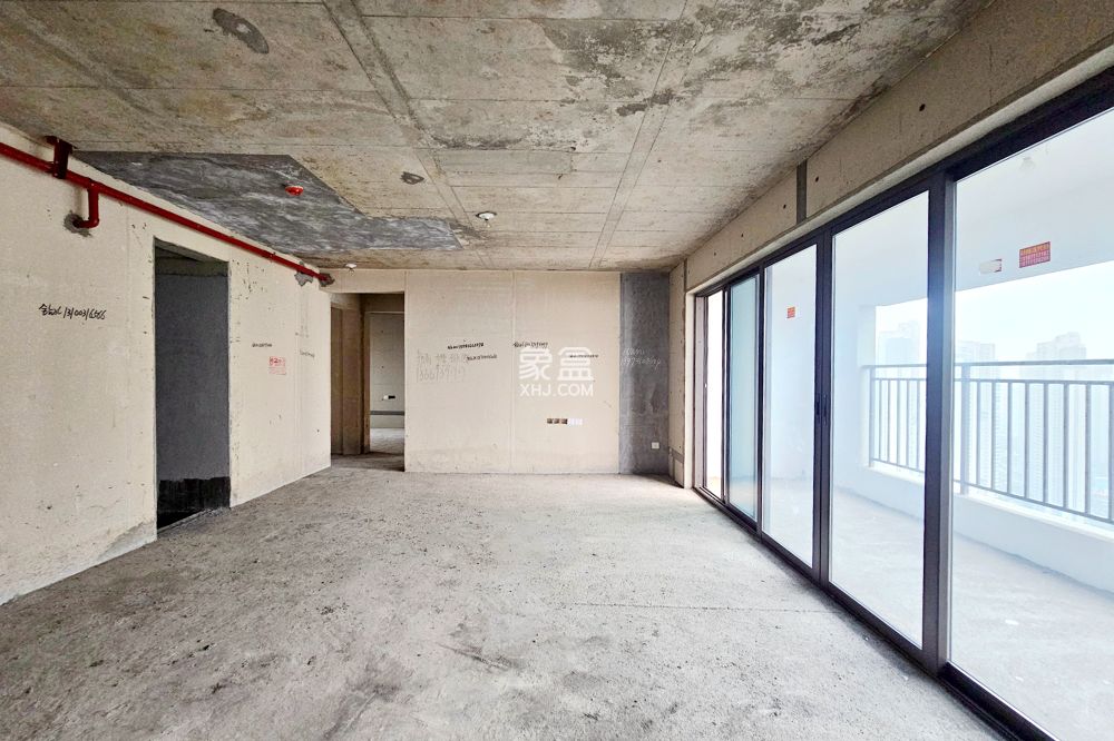 阳光城尚东湾悦江府  3室2厅2卫    90.0万