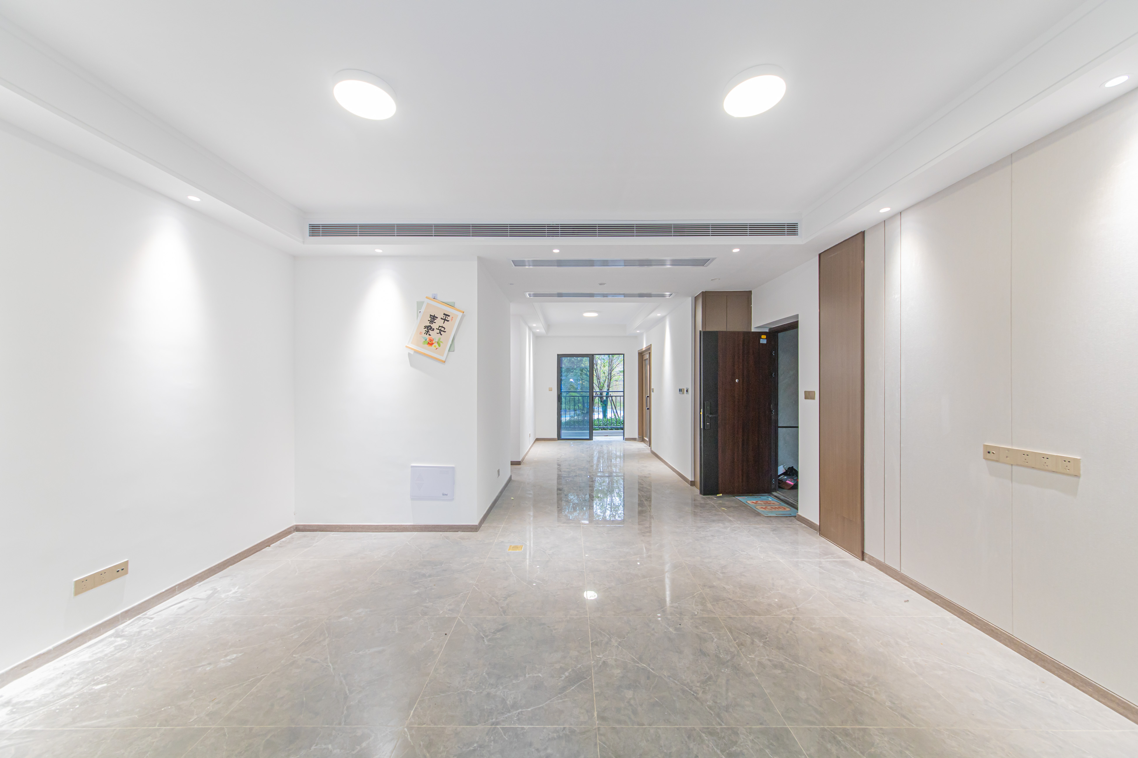 江悦和鸣  3室2厅2卫    221.0万 江悦和鸣  3室2厅2卫    221.0万客厅