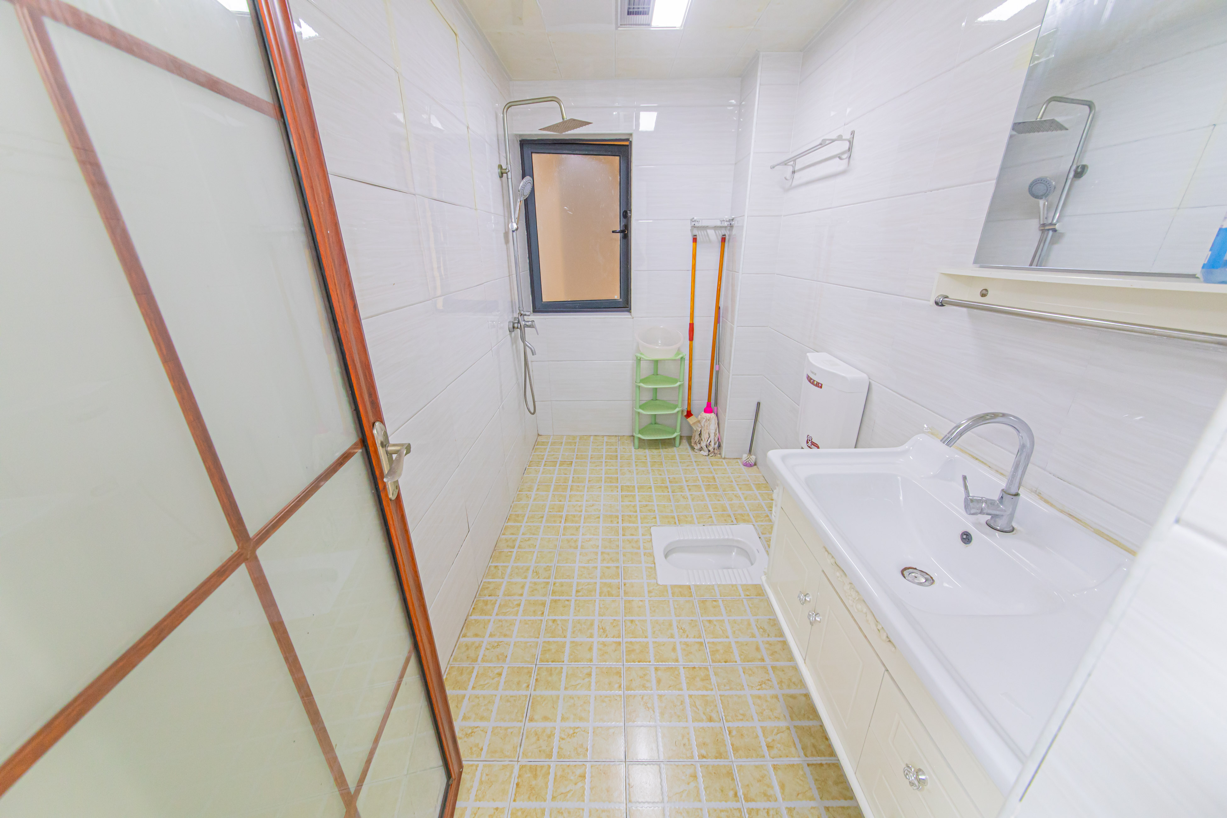 中建芙蓉嘉苑  3室2厅2卫   110.00万卫生间