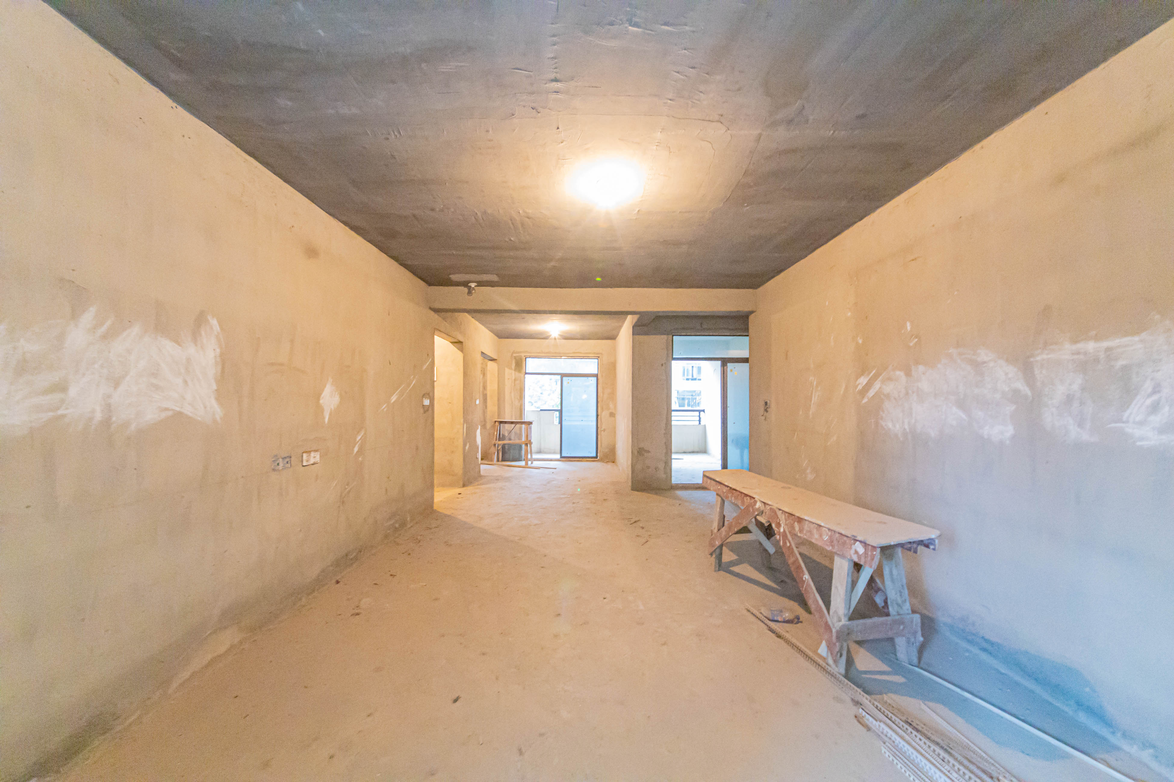 大唐印象一期云海湾 4室2厅2卫 139.8万 大唐印象一期云海湾 4室2厅2卫 139.8万客厅