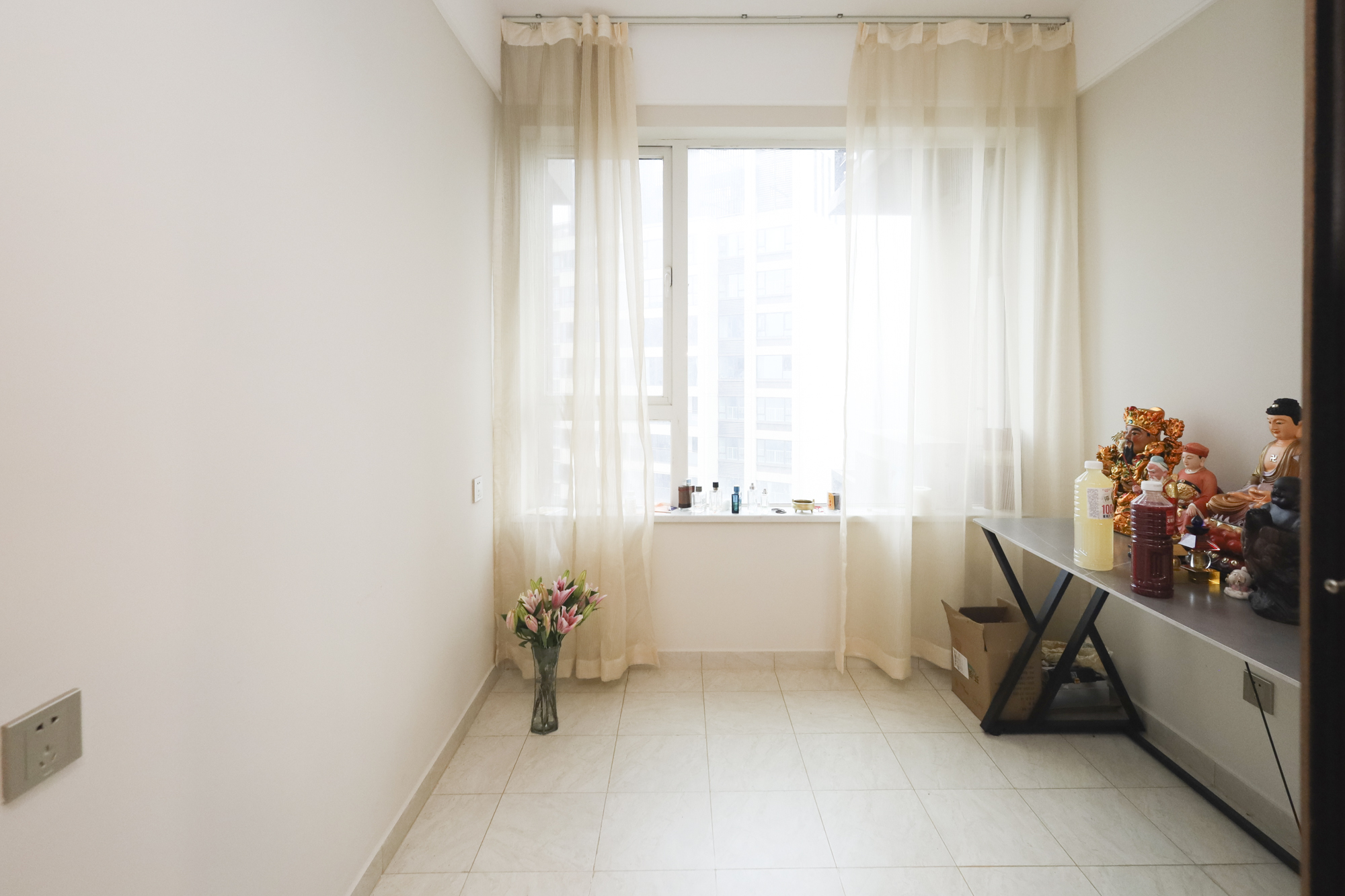 中欣楚天御府E区  4室2厅1卫    122.0万 中欣楚天御府E区  4室2厅1卫    122.0万其他