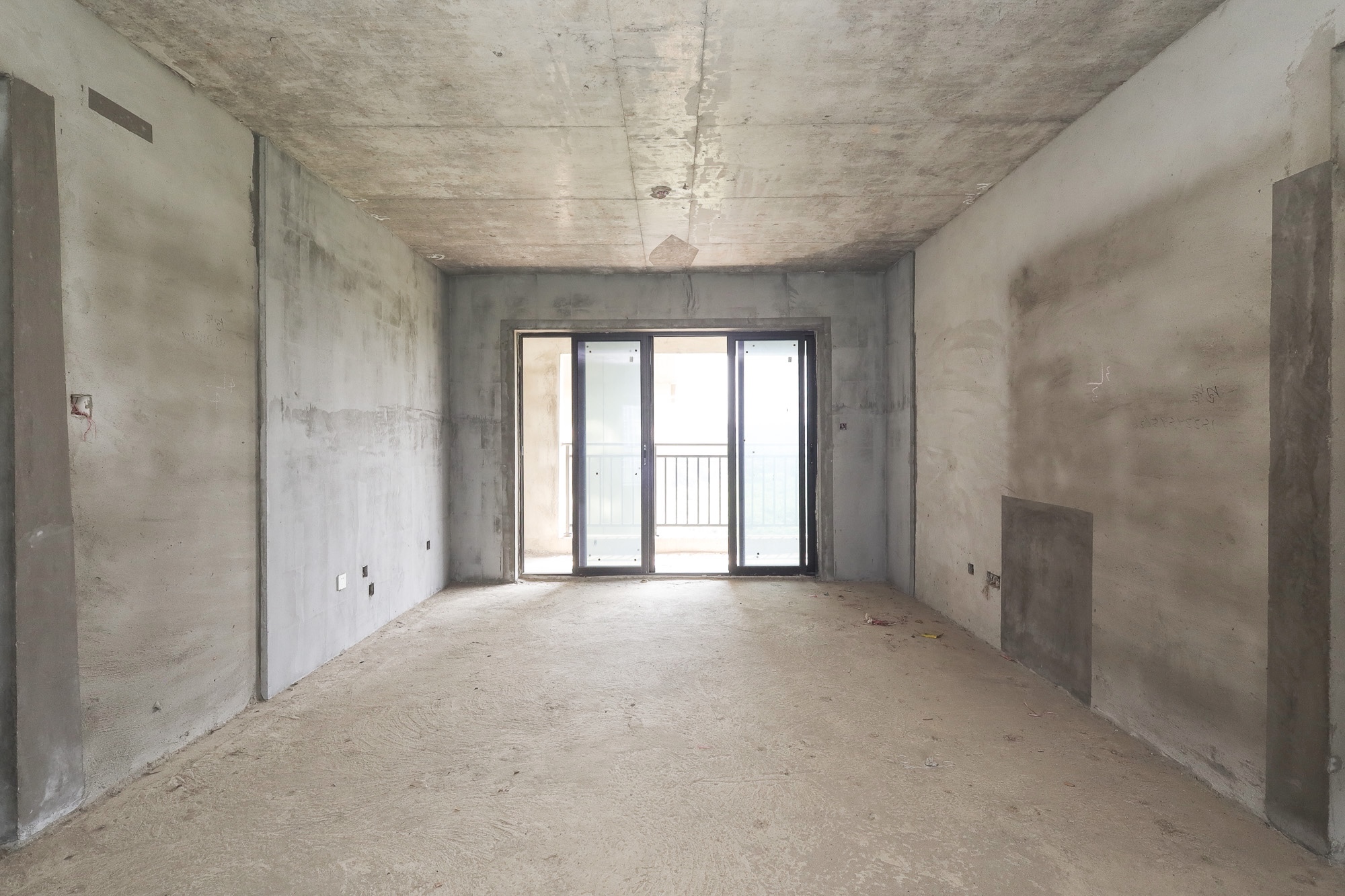 美来美城市广场 4室2厅2卫 88.0万 美来美城市广场 4室2厅2卫 88.0万客厅