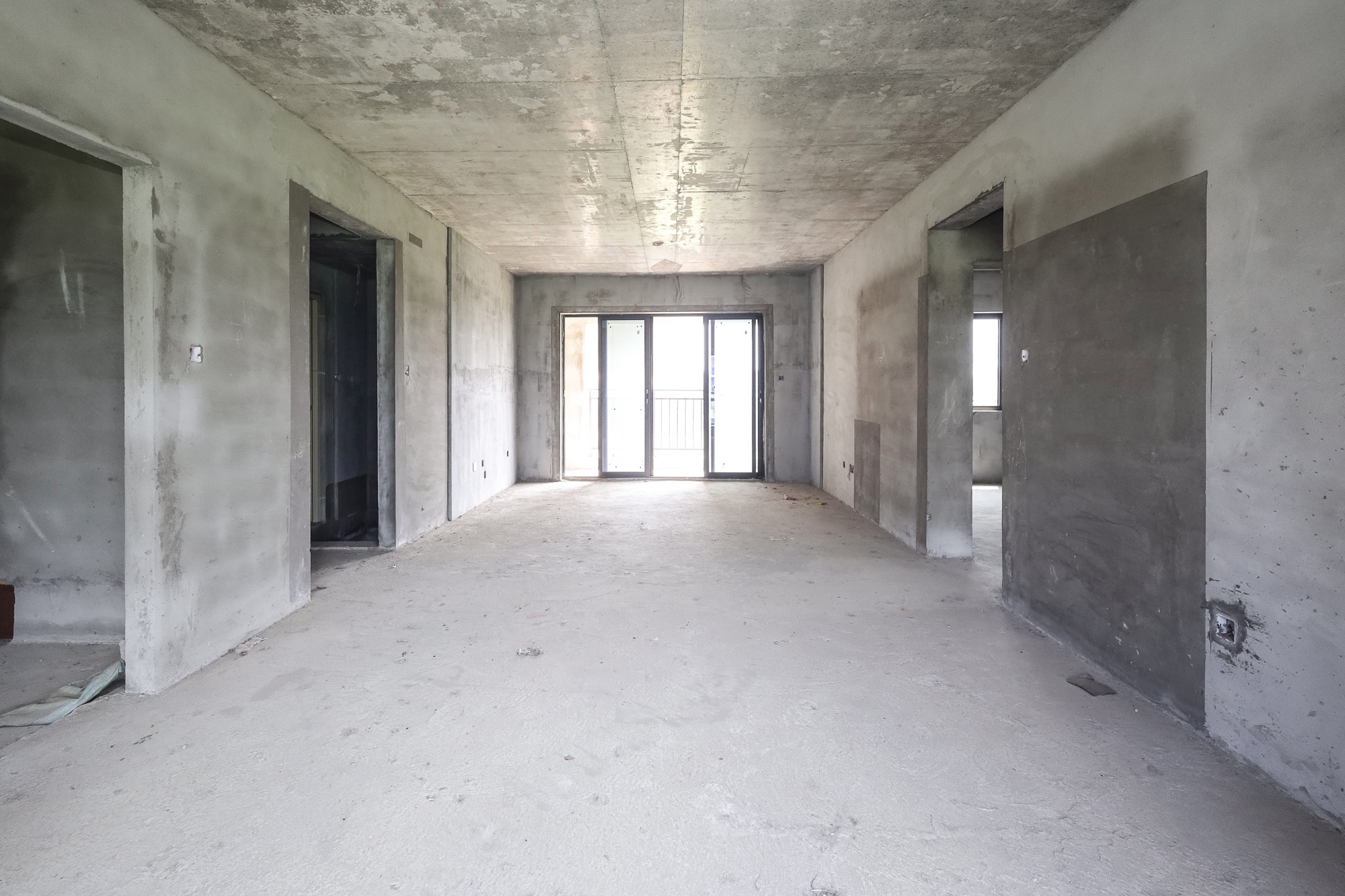 美来美城市广场  4室2厅2卫    88.0万客厅