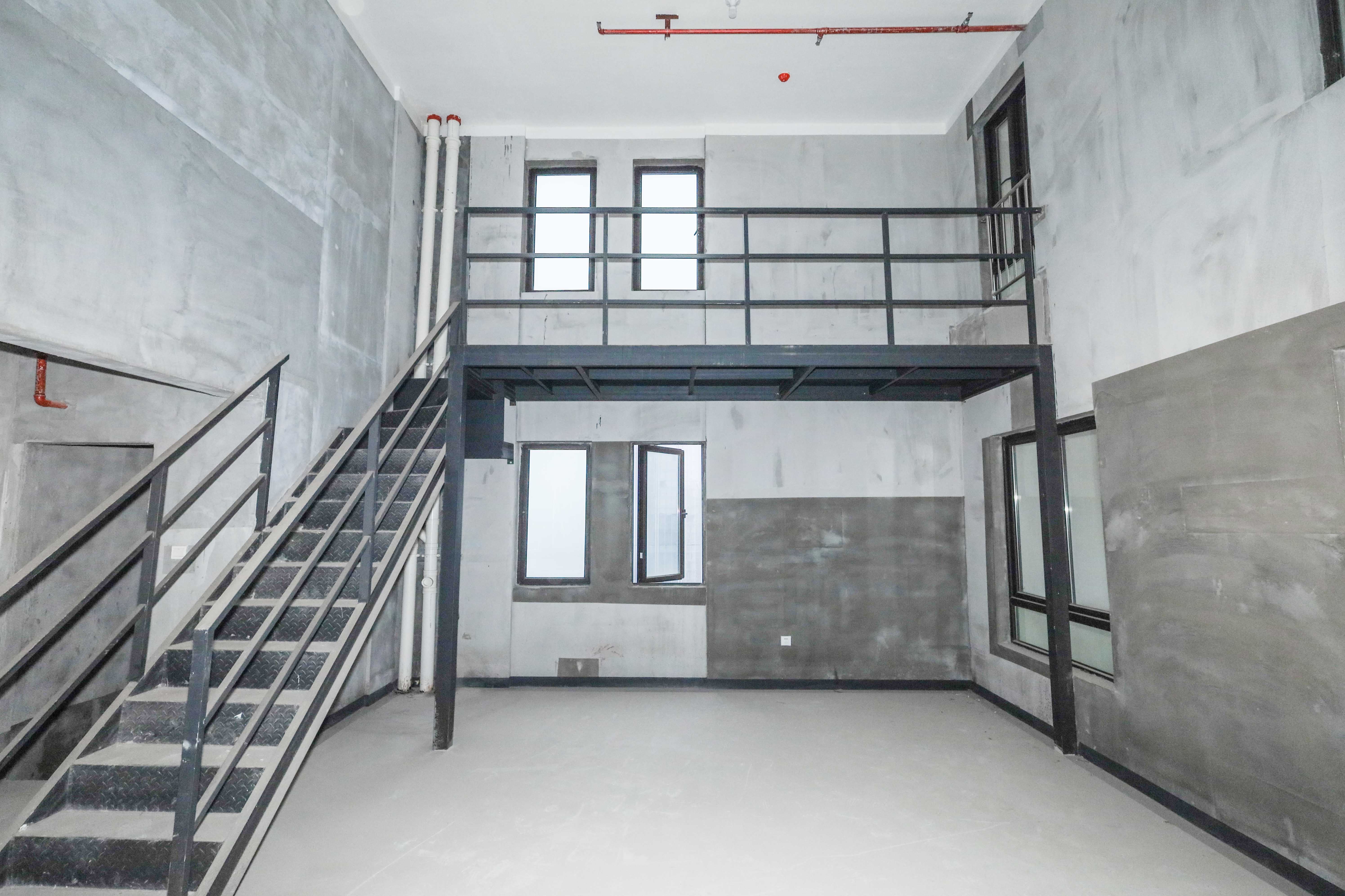 建发央著  4室2厅2卫   238.00万客厅