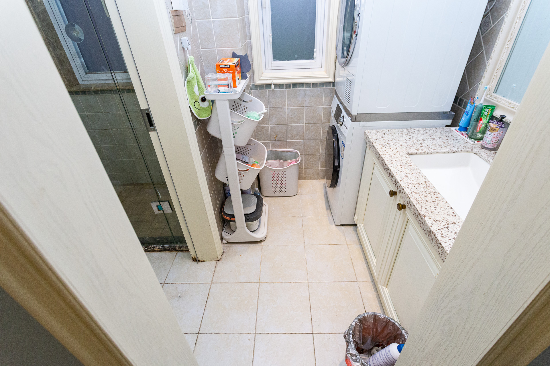 谷山逸墅  5室2厅4卫    383.0万 谷山逸墅  5室2厅4卫    383.0万卫生间