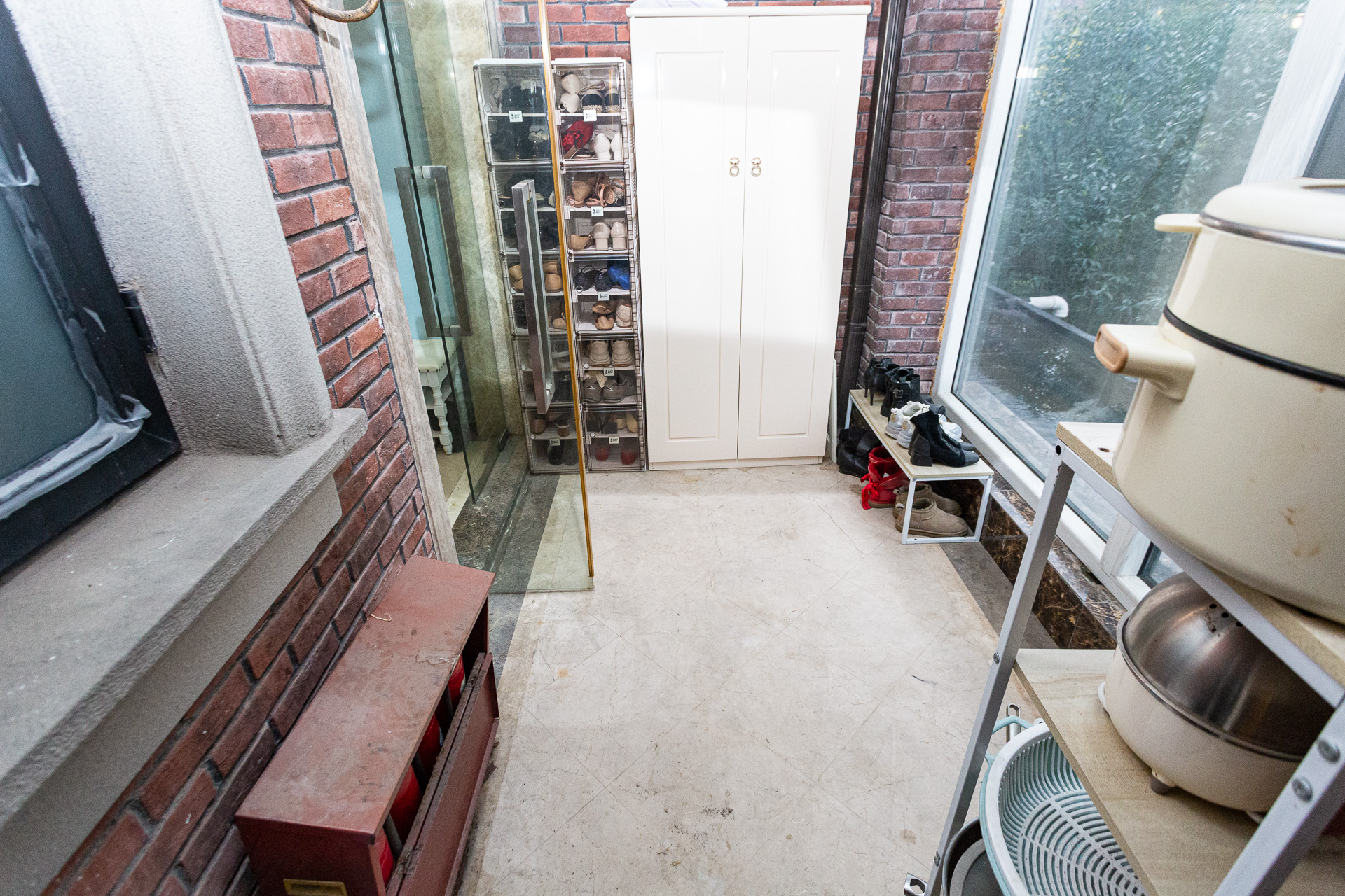 谷山逸墅  5室2厅4卫    383.0万 谷山逸墅  5室2厅4卫    383.0万阳台