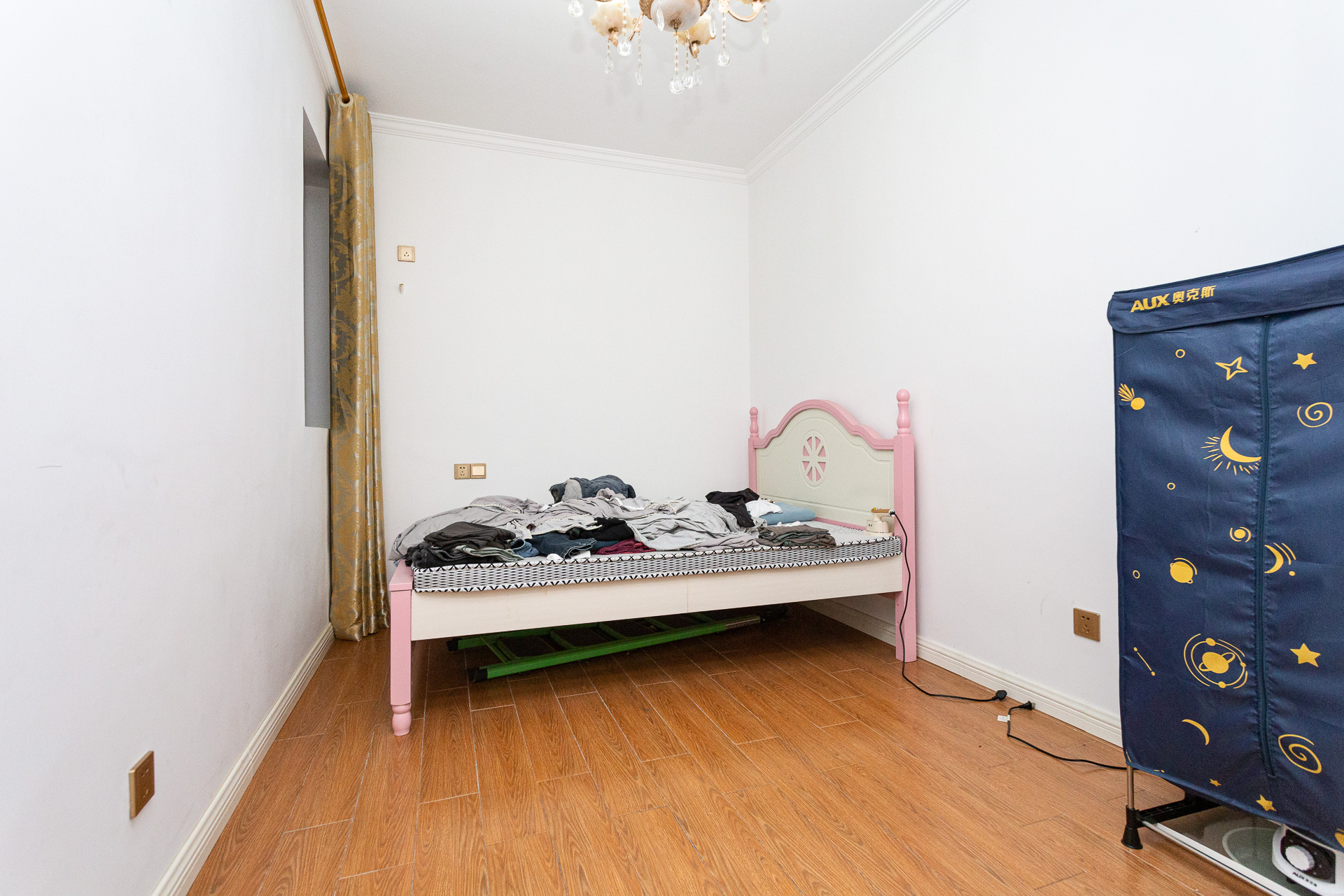 星月绿洲 3室2厅1卫 82.8万 星月绿洲 3室2厅1卫 82.8万卧室