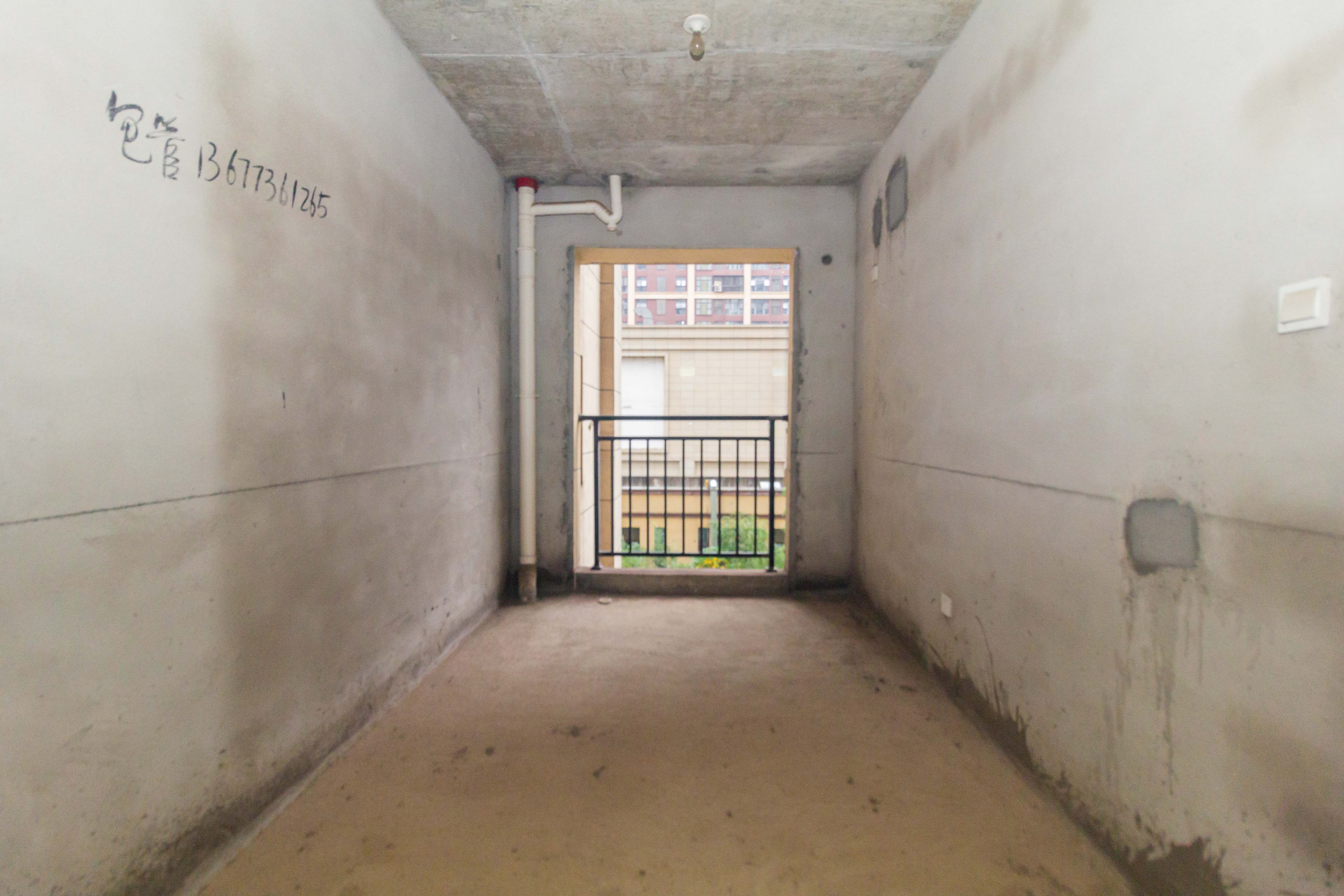 东方美地 5室2厅2卫 95.0万 东方美地 5室2厅2卫 95.0万其他