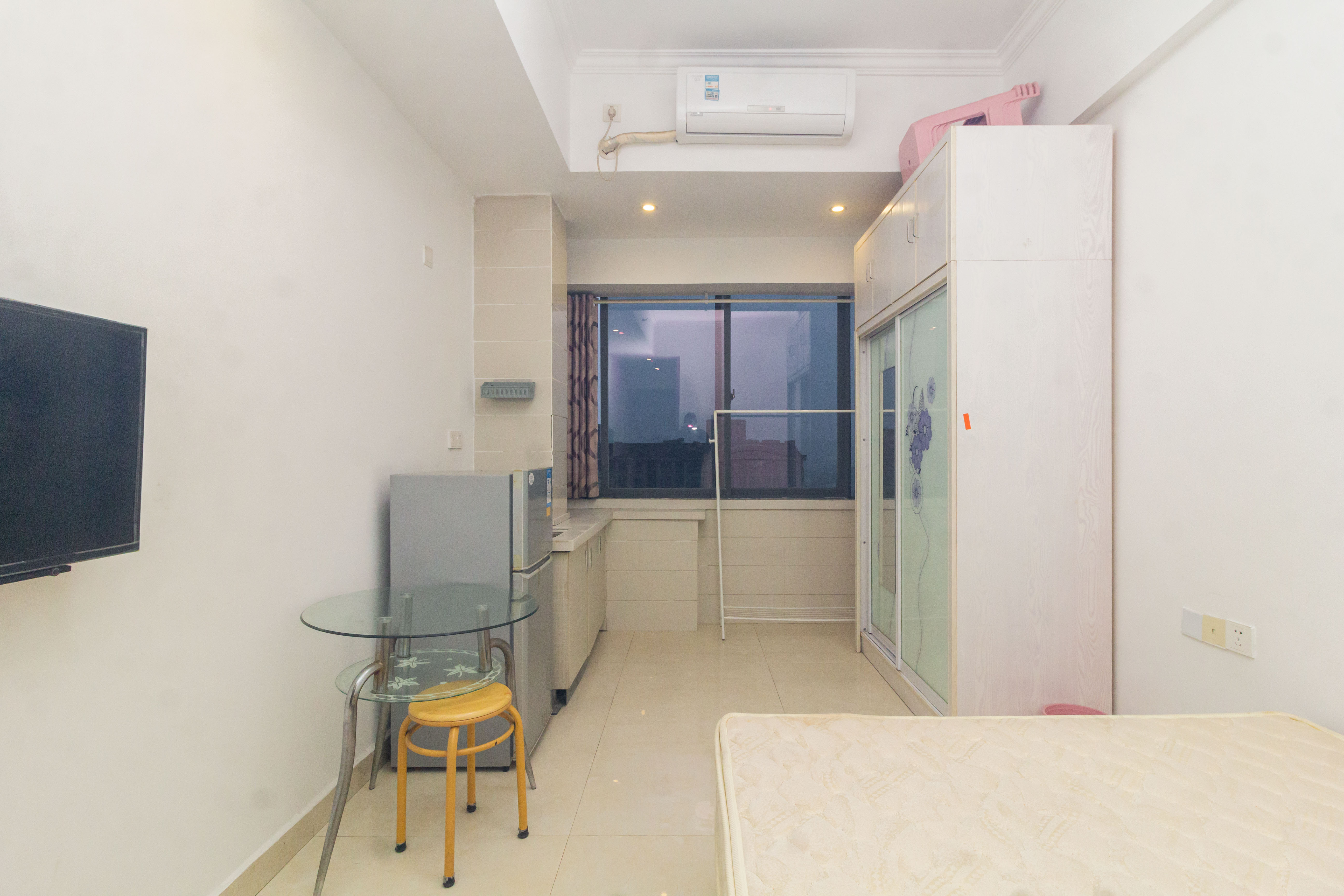 佐佑大厦 1室1厅1卫 13.3万 佐佑大厦 1室1厅1卫 13.3万其他