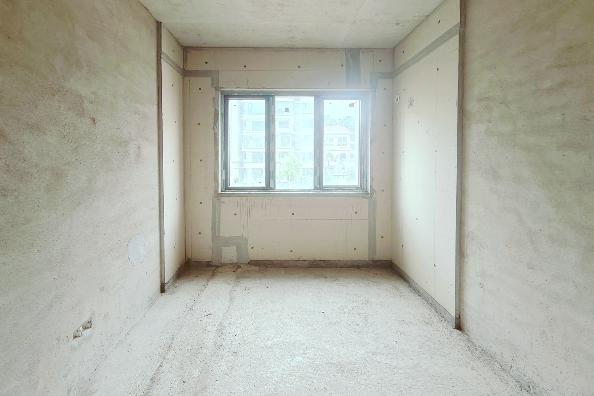 润和谷山郡(悦禧山庄水榭花都) 5室2厅3卫 162.0万 润和谷山郡(悦禧山庄水榭花都) 5室2厅3卫 162.0万其他