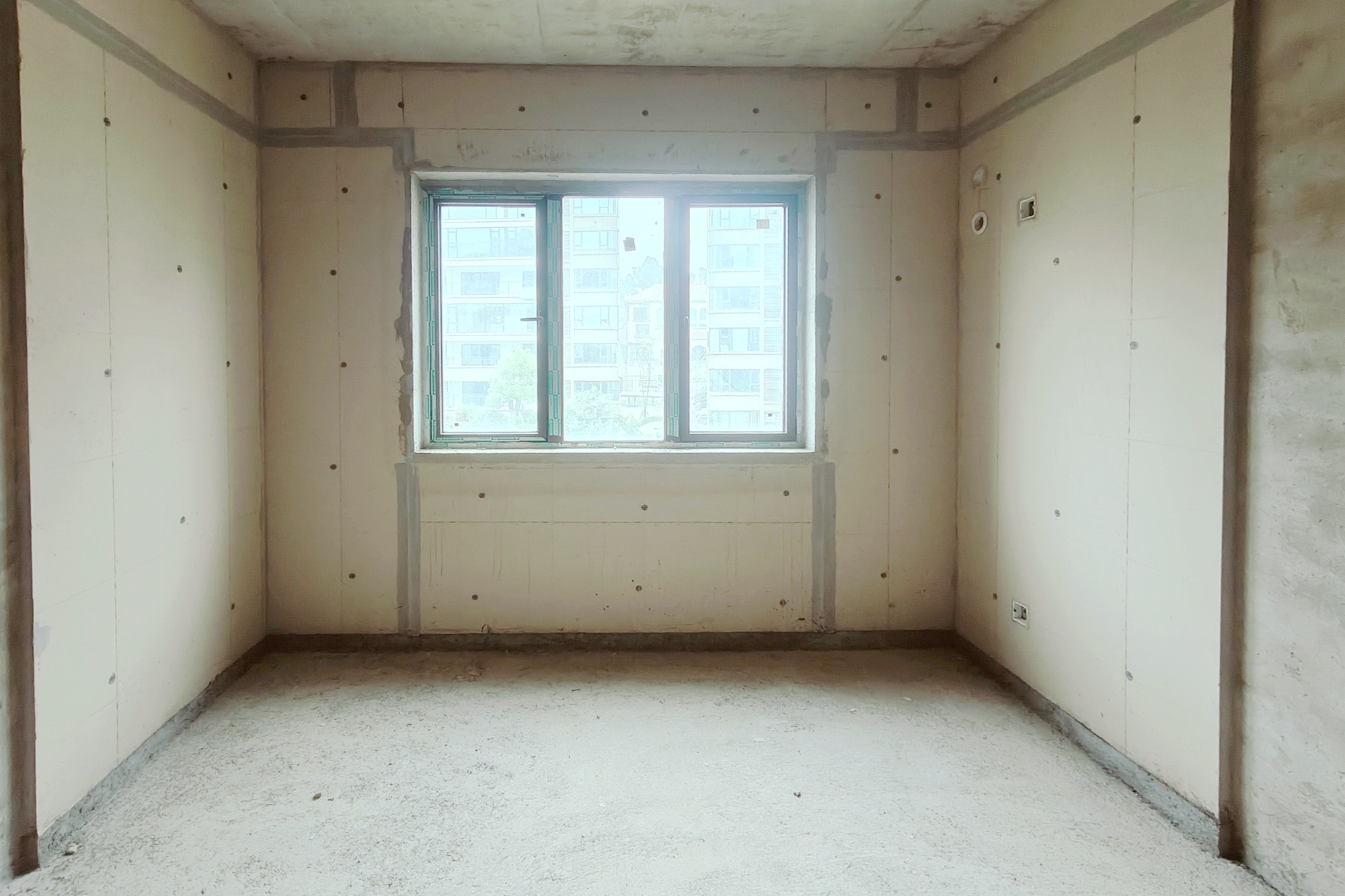 润和谷山郡(悦禧山庄水榭花都) 5室2厅3卫 162.0万 润和谷山郡(悦禧山庄水榭花都) 5室2厅3卫 162.0万其他