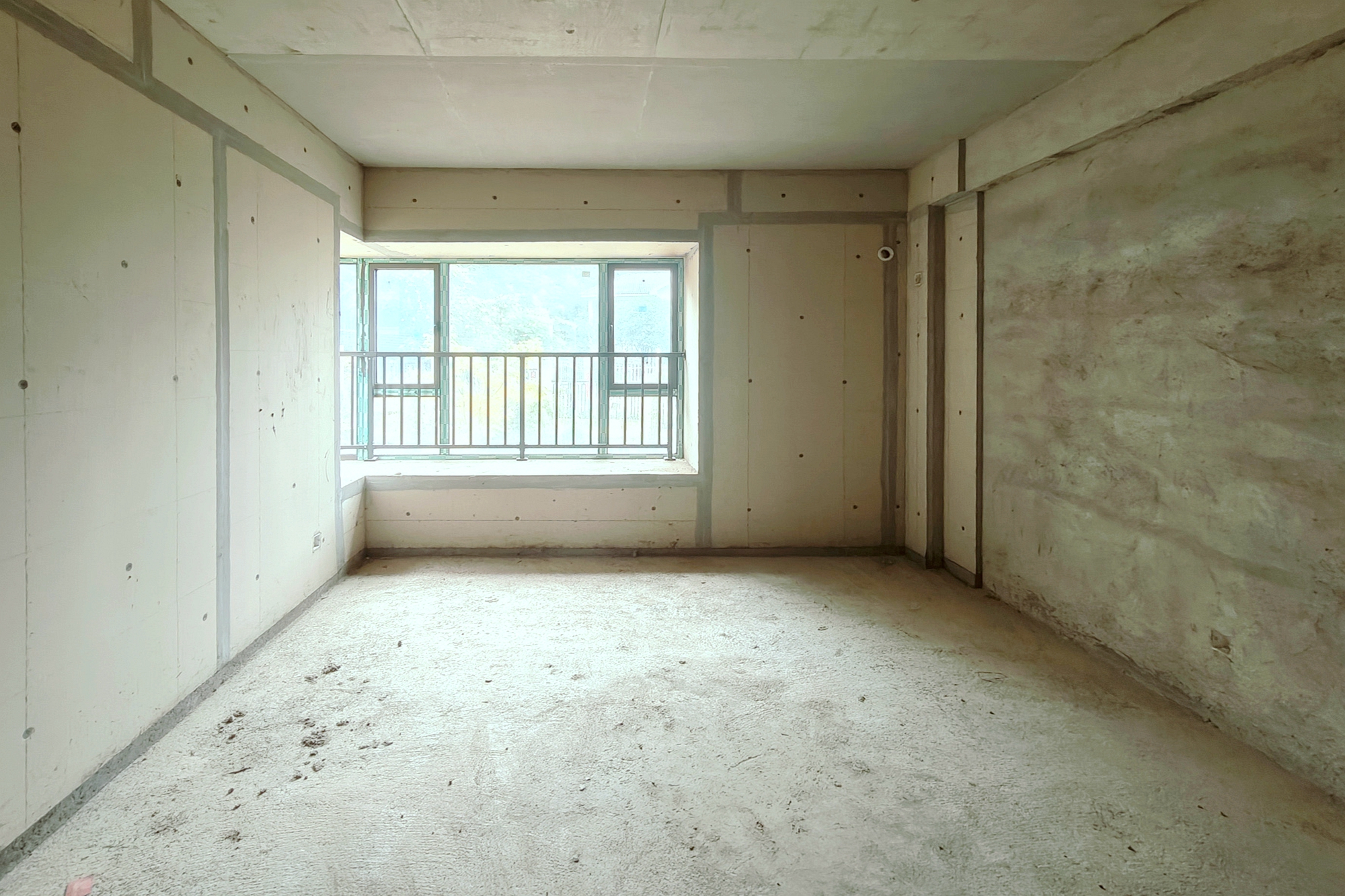 润和谷山郡(悦禧山庄水榭花都) 5室2厅3卫 162.0万 润和谷山郡(悦禧山庄水榭花都) 5室2厅3卫 162.0万其他