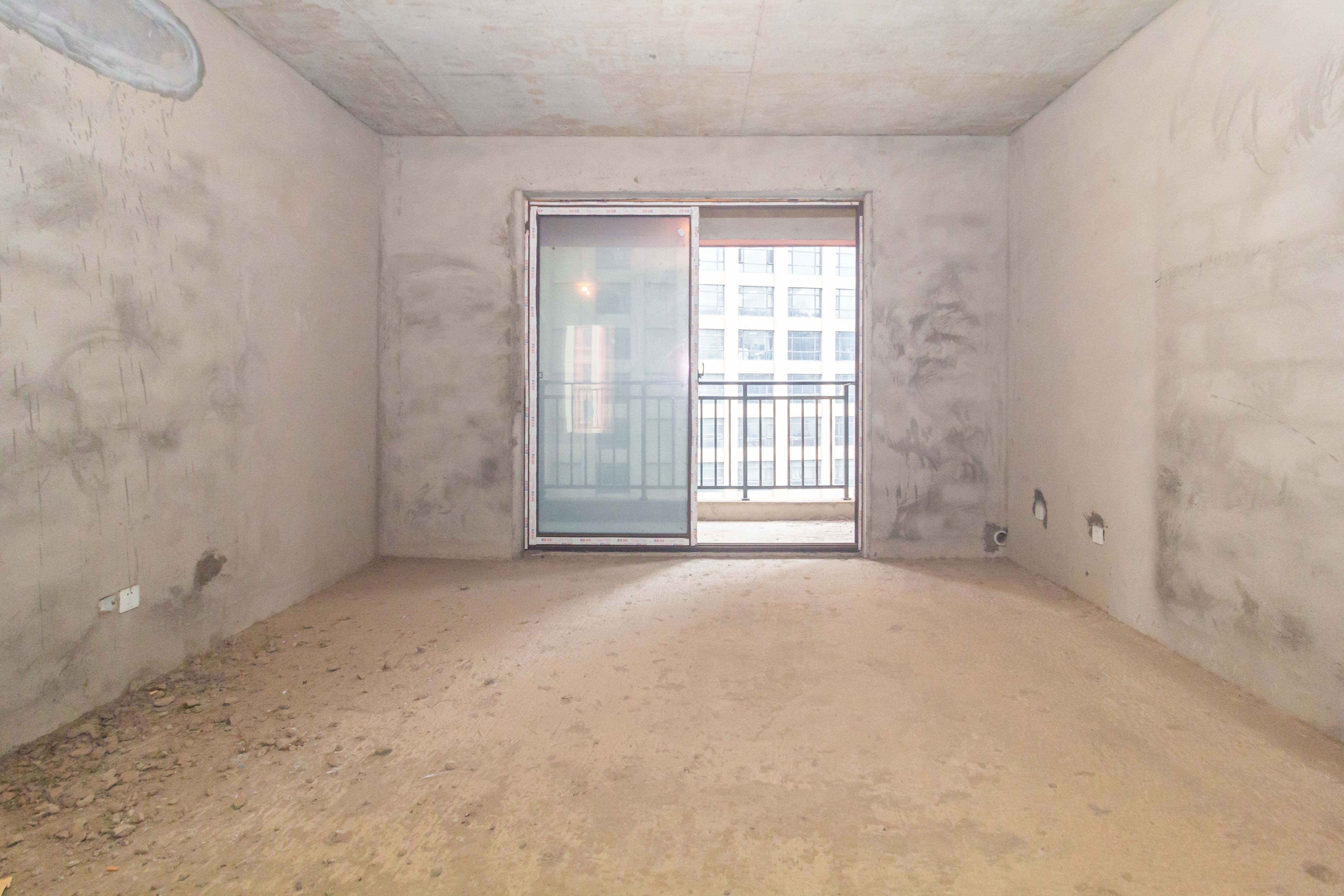 东方壹品 4室2厅2卫 105.0万 东方壹品 4室2厅2卫 105.0万客厅