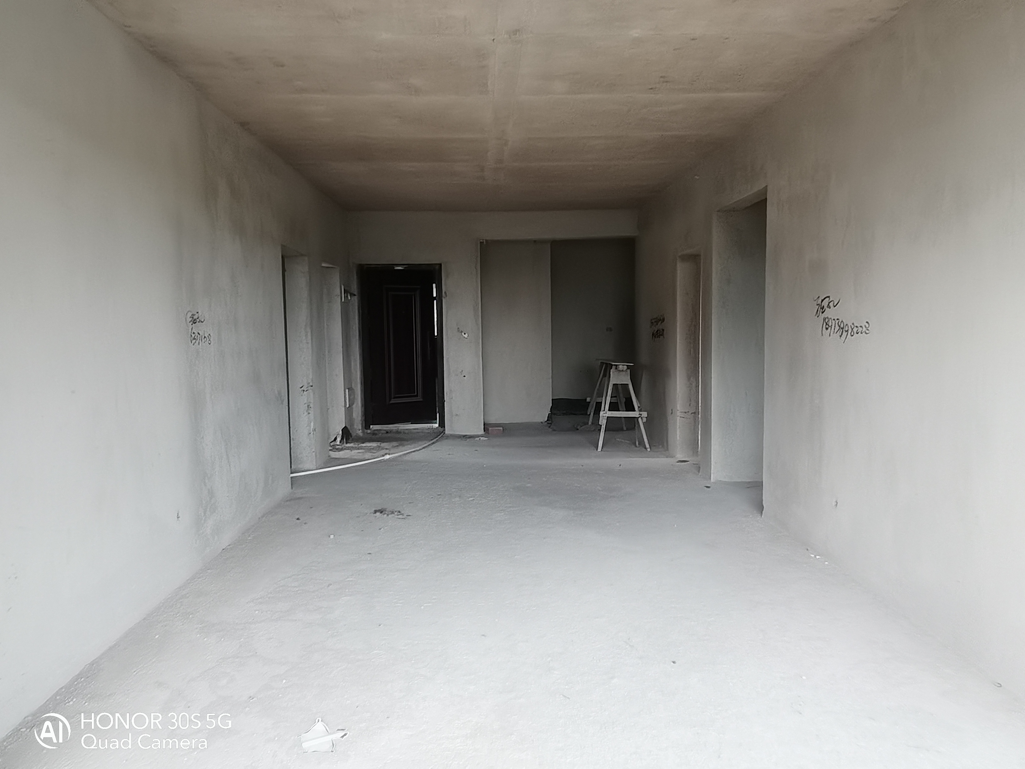 城市公园 4室2厅2卫 65.0万 城市公园 4室2厅2卫 65.0万室内图