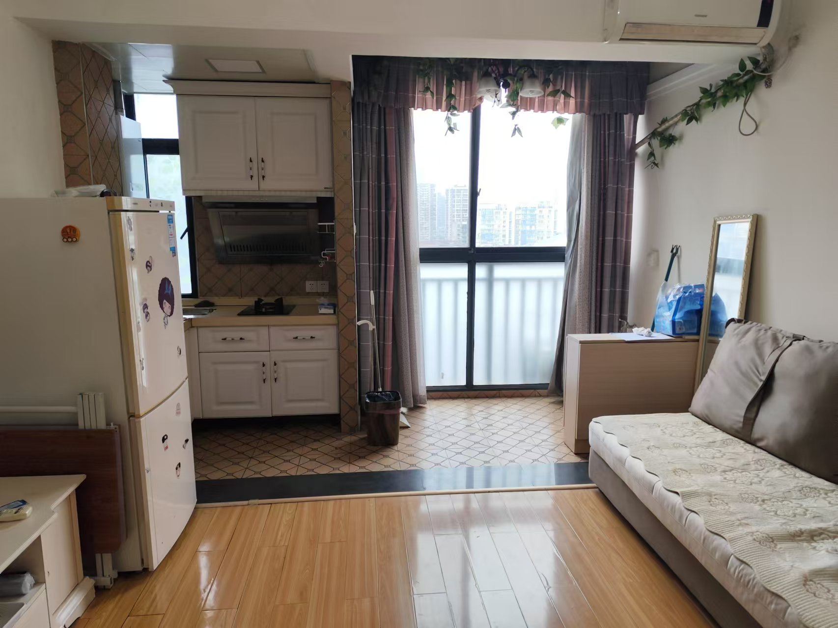 博林金谷 1室1厅1卫 1550.0元/月 博林金谷 1室1厅1卫 1550.0元/月室内图