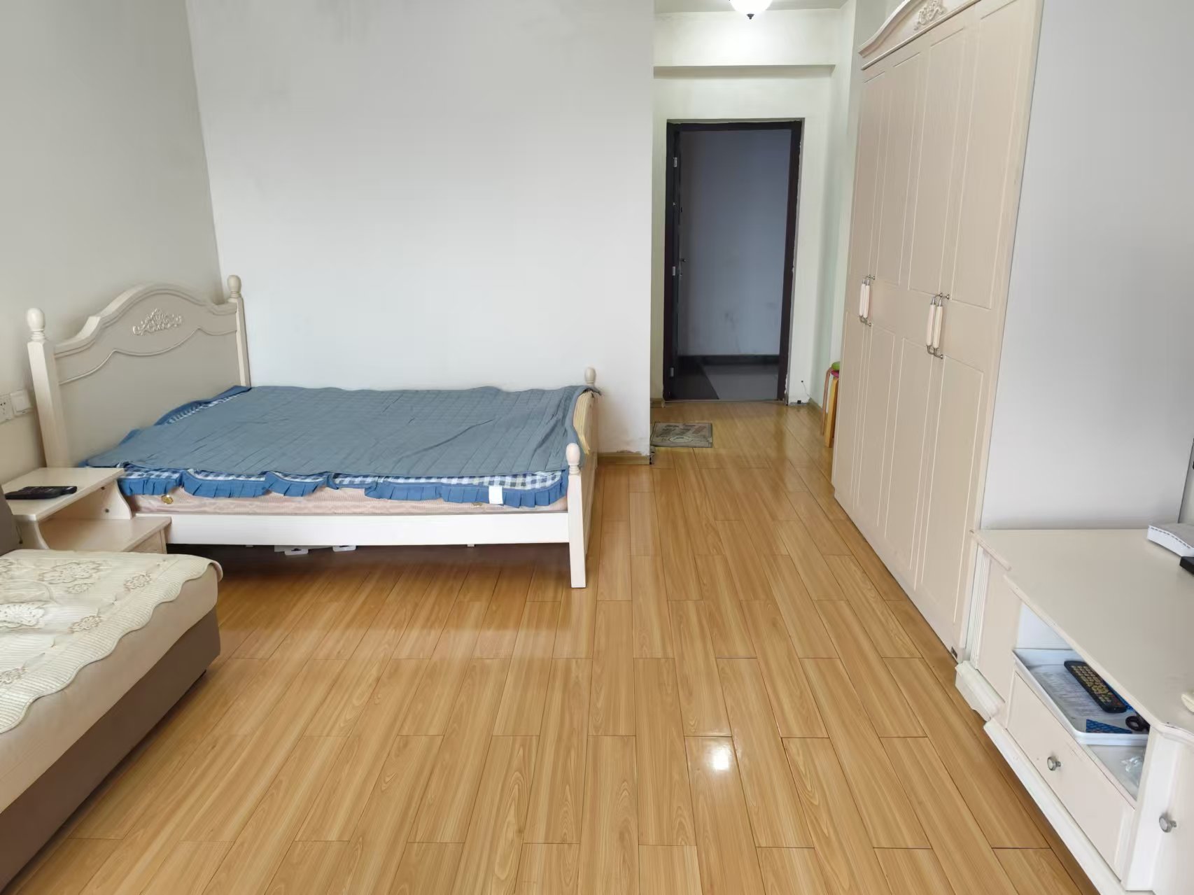 博林金谷 1室1厅1卫 1550.0元/月 博林金谷 1室1厅1卫 1550.0元/月室内图