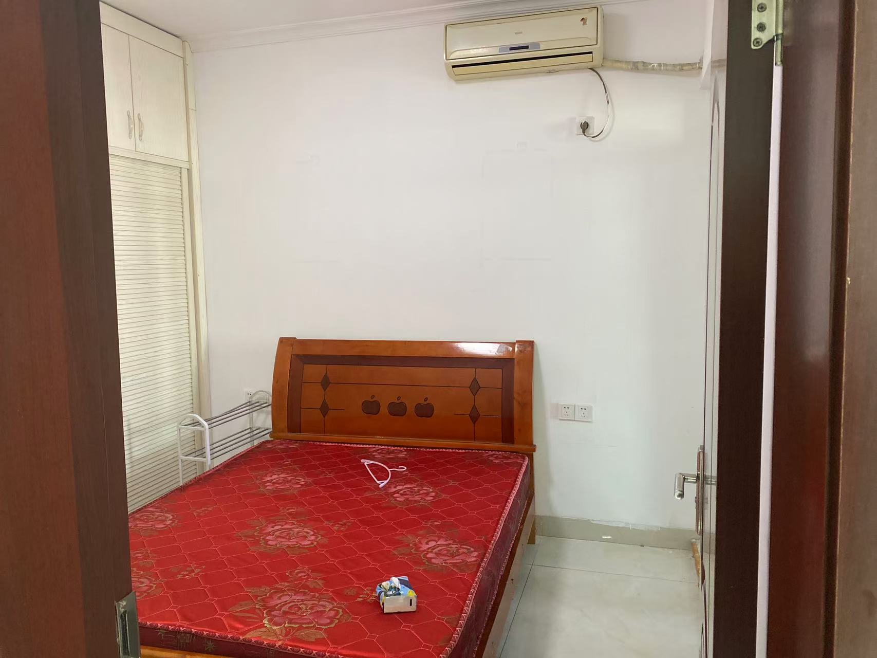 进步亚泰 2室1厅1卫 1500.0元/月 进步亚泰 2室1厅1卫 1500.0元/月室内图