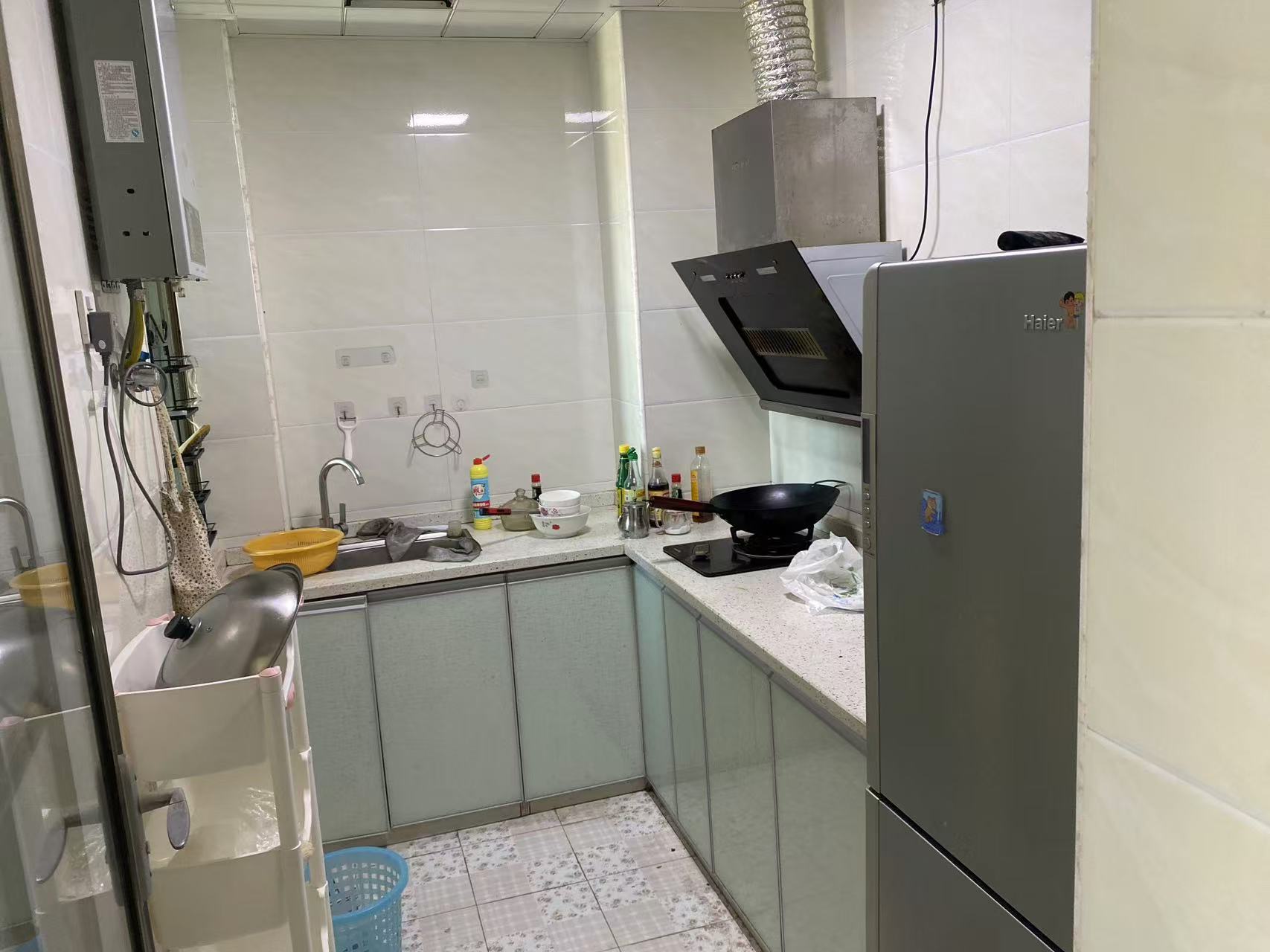 进步亚泰 2室1厅1卫 1500.0元/月 进步亚泰 2室1厅1卫 1500.0元/月室内图