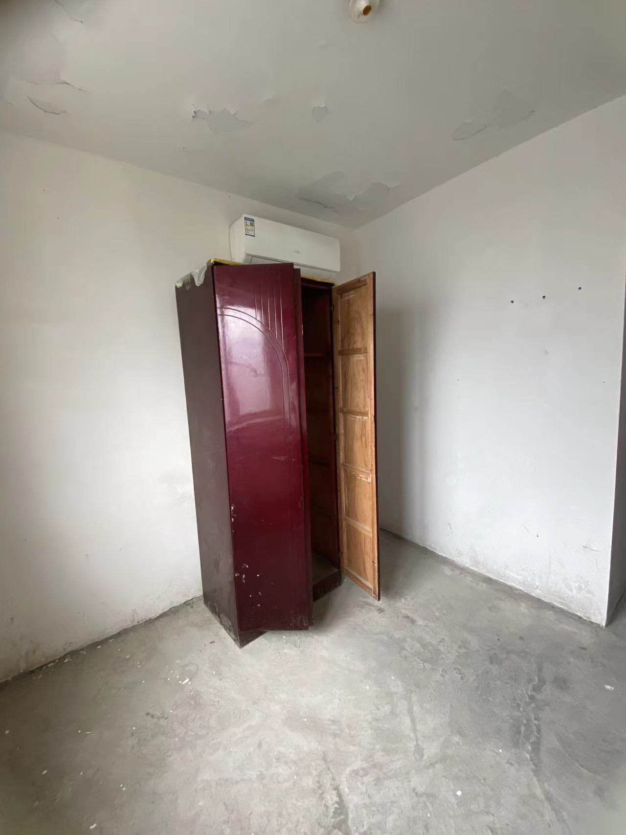 莲香园 3室1厅1卫 1500.0元/月 莲香园 3室1厅1卫 1500.0元/月室内图