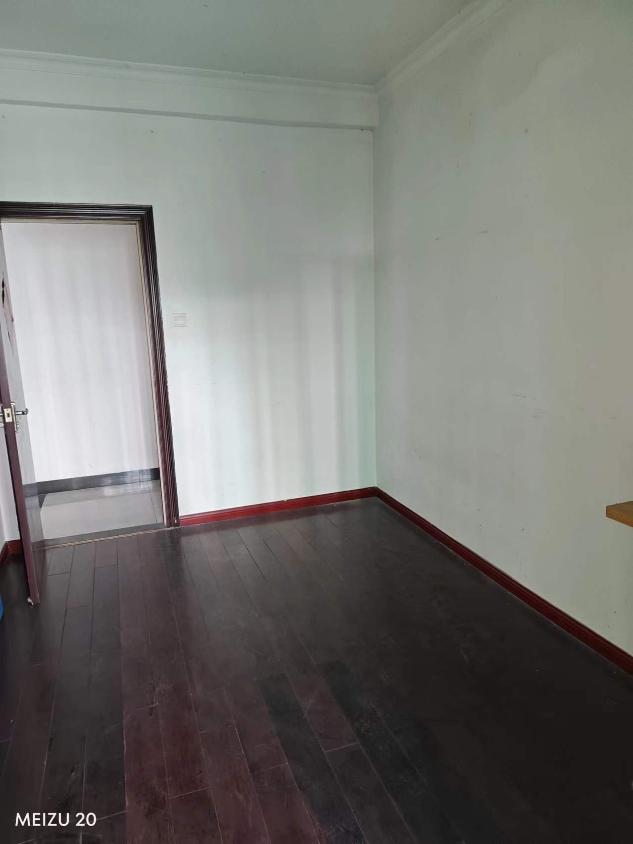 湘水明珠  3室2厅2卫   1800.00元/月室内图
