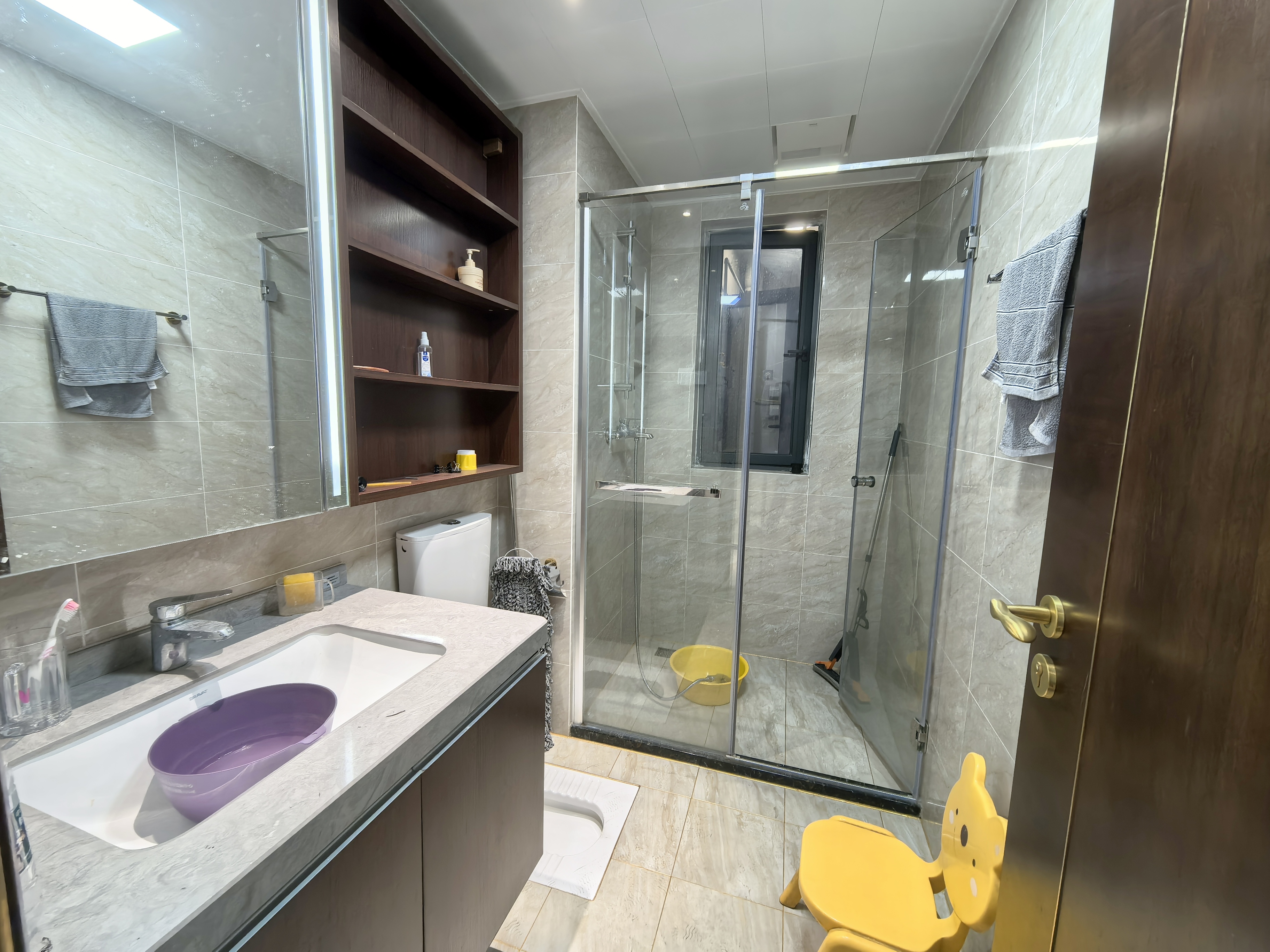 株洲恒大悦珑台 3室2厅2卫 2200.0元/月 株洲恒大悦珑台 3室2厅2卫 2200.0元/月室内图