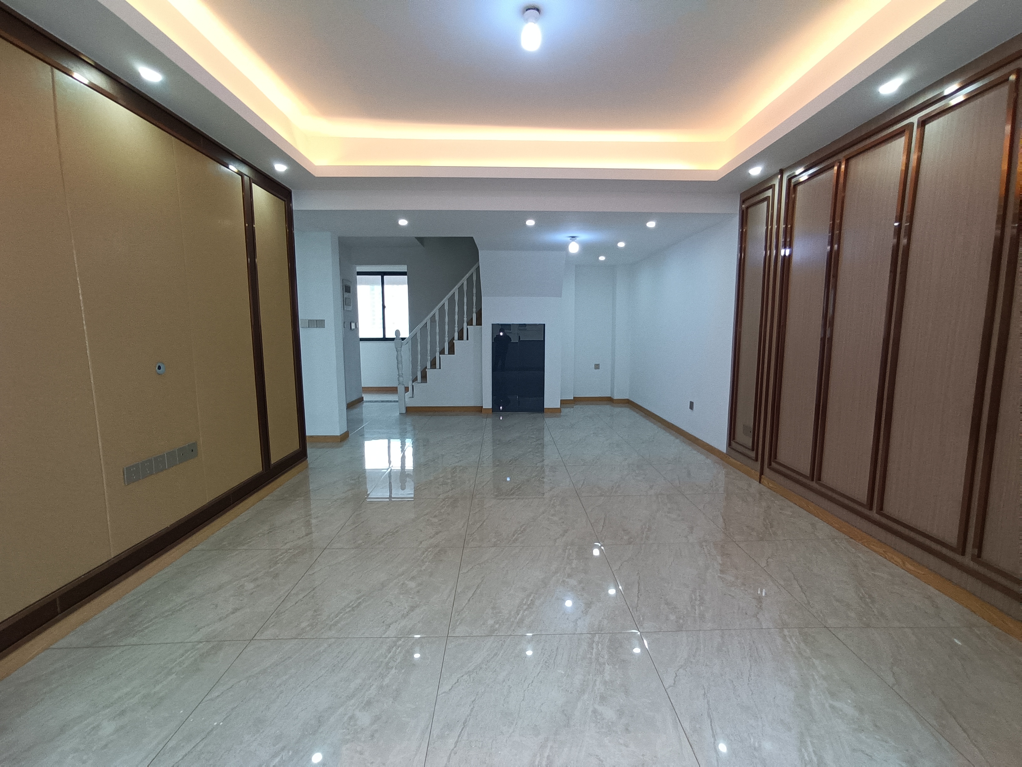 壹品熙园 4室2厅2卫 91.8万 壹品熙园 4室2厅2卫 91.8万室内图