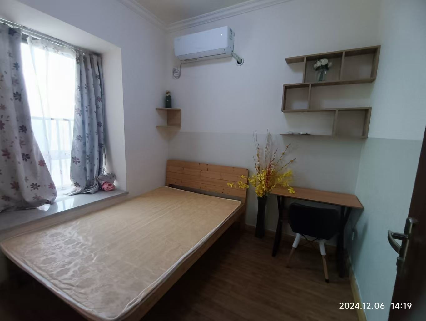 碧桂园 3室2厅1卫 1600.00元/月 碧桂园 3室2厅1卫 1600.00元/月室内图