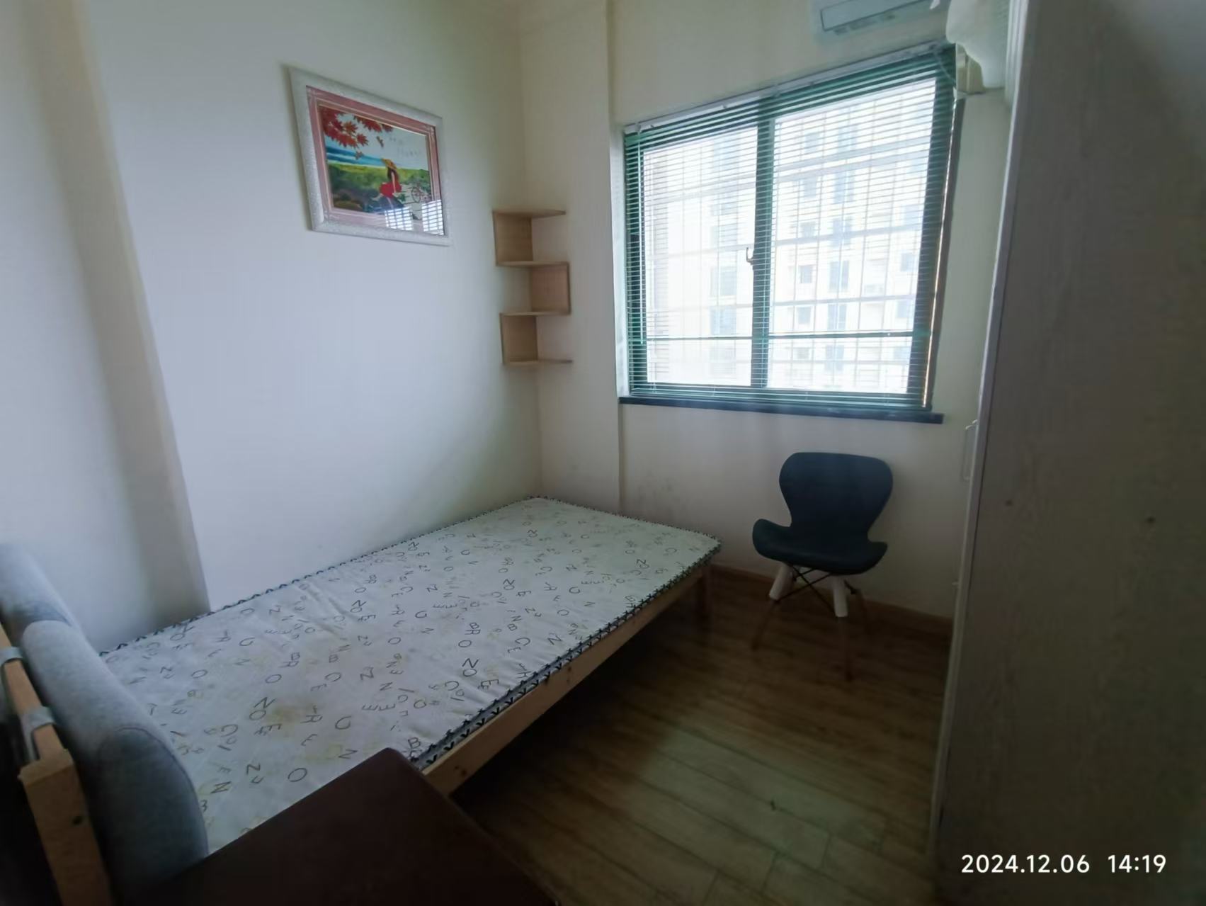 碧桂园 3室2厅1卫 1600.00元/月 碧桂园 3室2厅1卫 1600.00元/月室内图