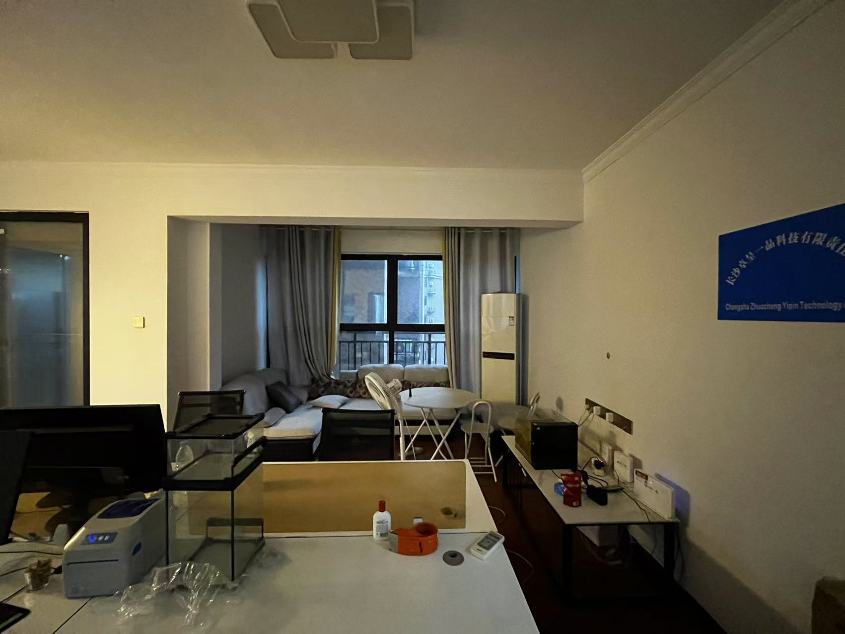 康桥长郡 3室2厅2卫 2400.0元/月 康桥长郡 3室2厅2卫 2400.0元/月室内图