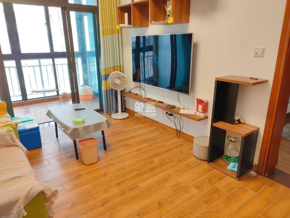 国贸城市花园 1室1厅1卫 2700.0元/月 国贸城市花园 1室1厅1卫 2700.0元/月室内图